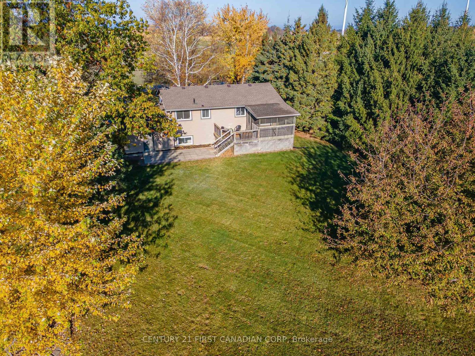 70986 B Line, Lambton Shores, Ontario  N0M 1T0 - Photo 44 - X13009608
