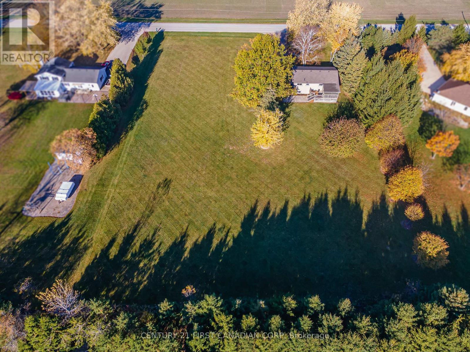 70986 B Line, Lambton Shores, Ontario  N0M 1T0 - Photo 45 - X13009608