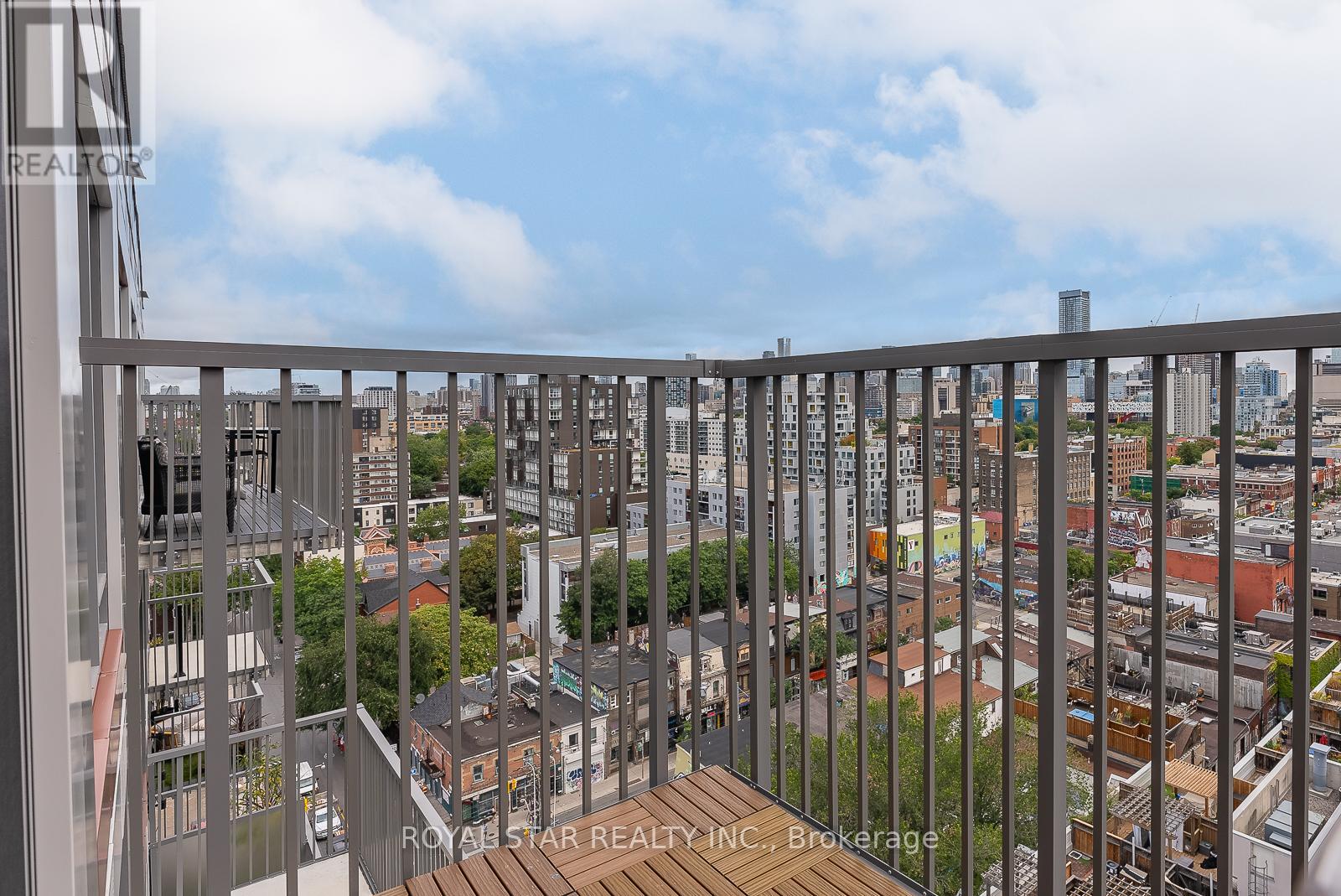 Ph04 - 2 Augusta Avenue, Toronto, Ontario  M5V 0T3 - Photo 35 - C13009614