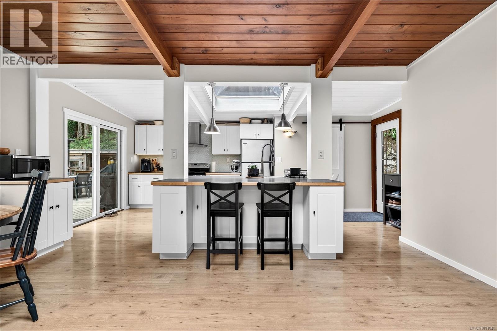 1465 North End Rd, Salt Spring, British Columbia  V8K 1M5 - Photo 11 - 1031948