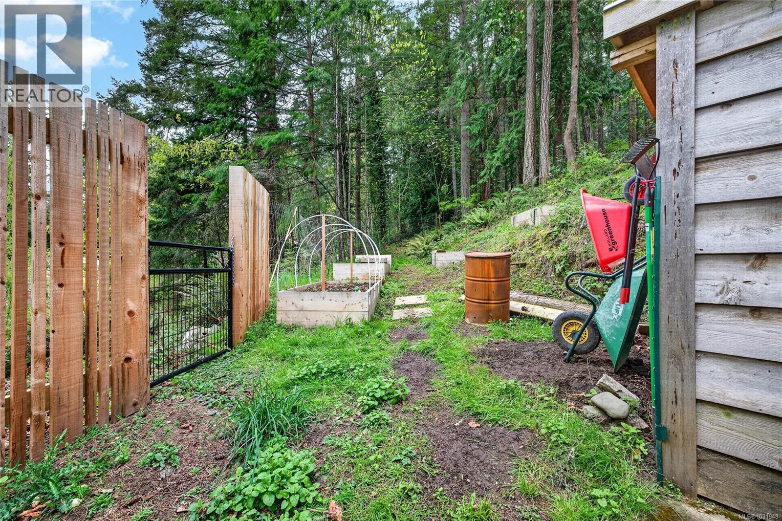 1465 North End Rd, Salt Spring, British Columbia  V8K 1M5 - Photo 22 - 1031948