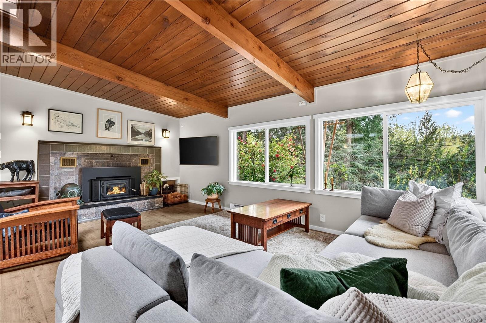 1465 North End Rd, Salt Spring, British Columbia  V8K 1M5 - Photo 7 - 1031948