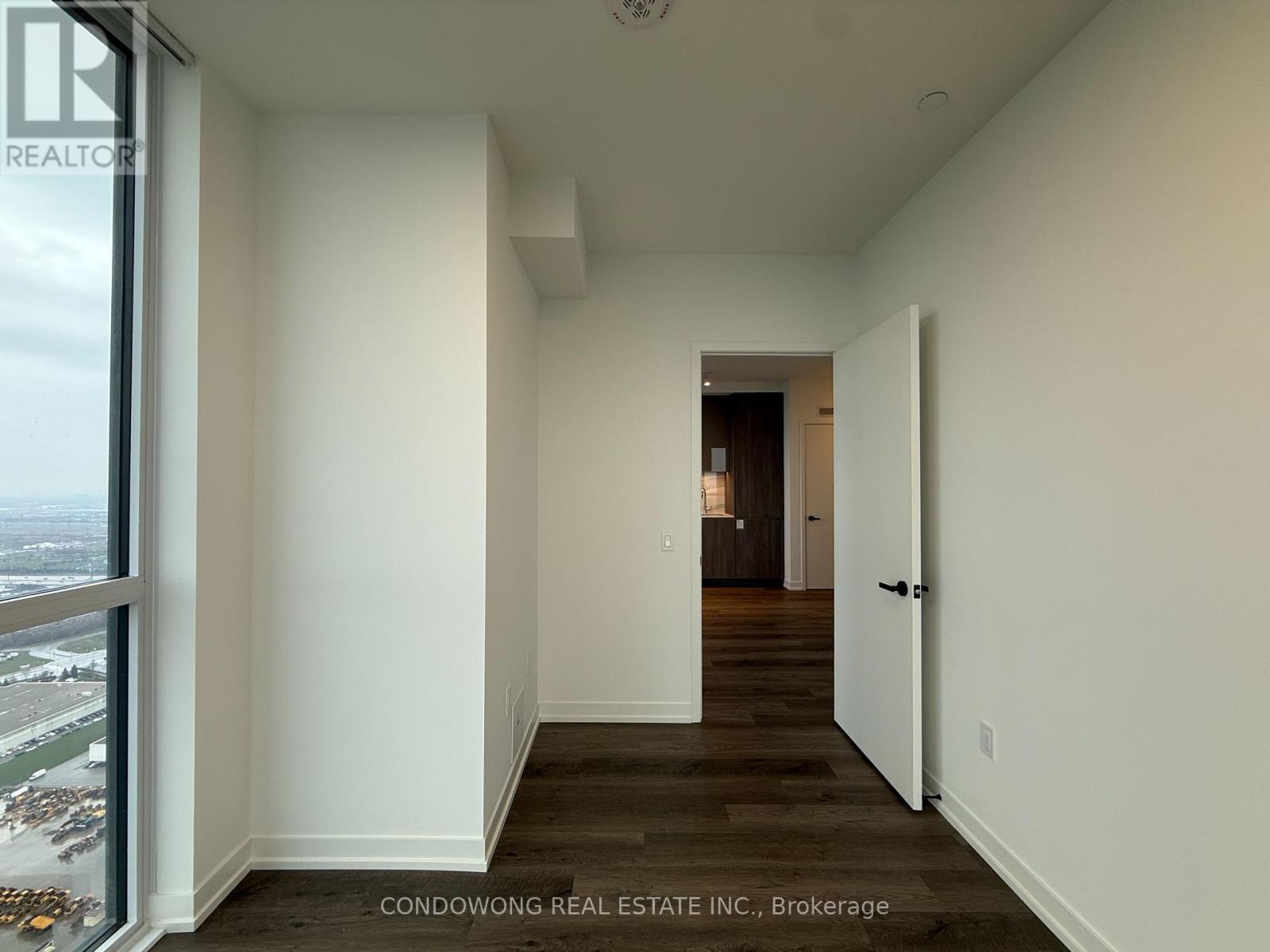 6006 - 8 Interchange Way, Vaughan, Ontario  L4K 0R2 - Photo 8 - N13009174