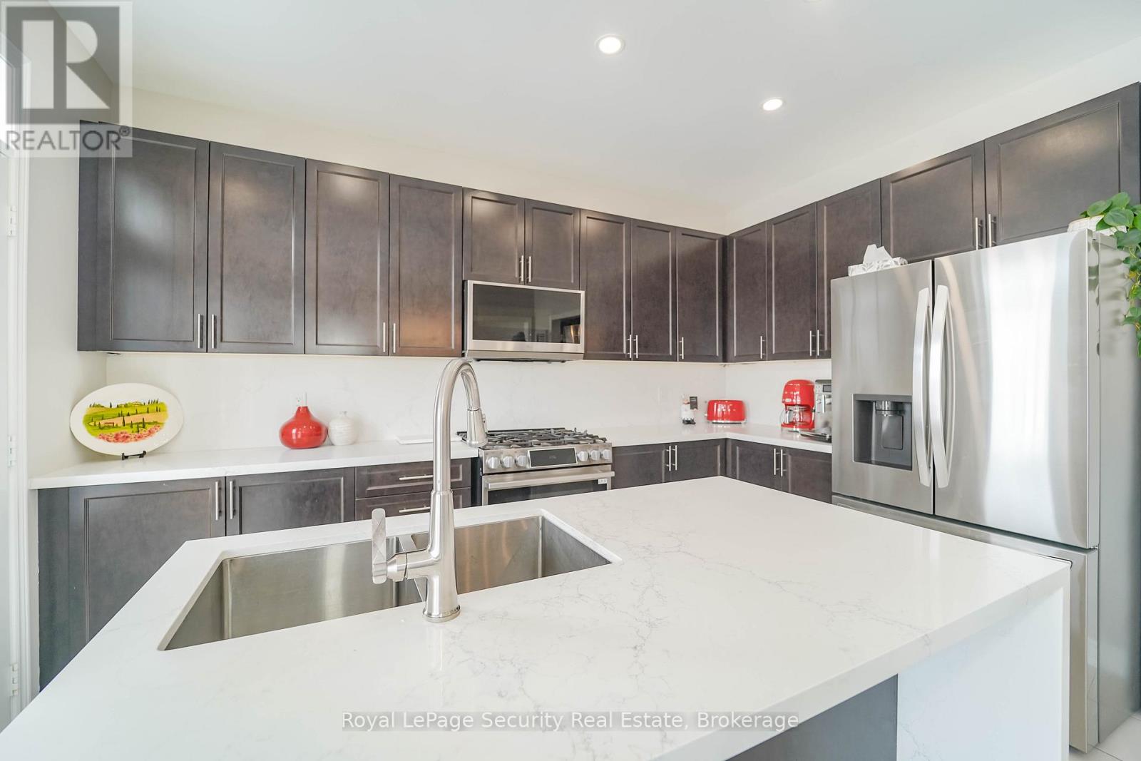 77 Pierce Place, New Tecumseth, Ontario  L0G 1W0 - Photo 8 - N12738334