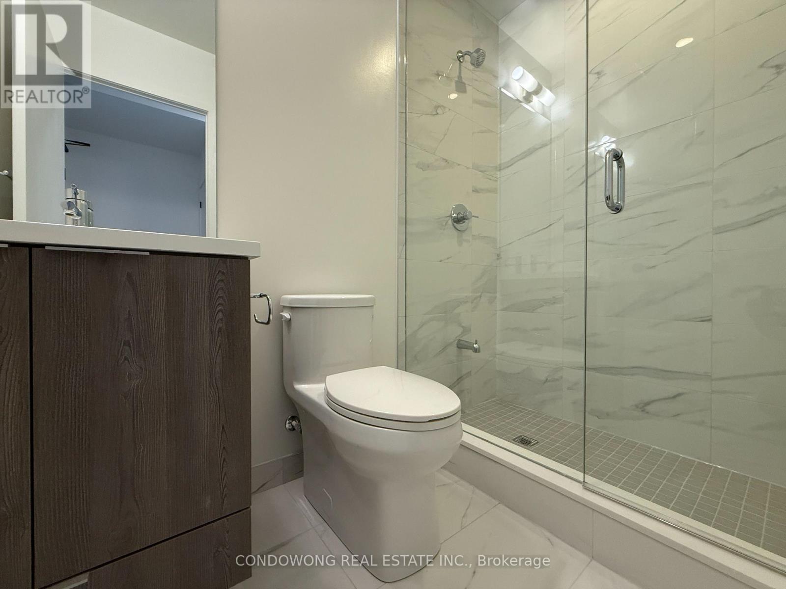 6006 - 8 Interchange Way, Vaughan, Ontario  L4K 0R2 - Photo 9 - N13009174