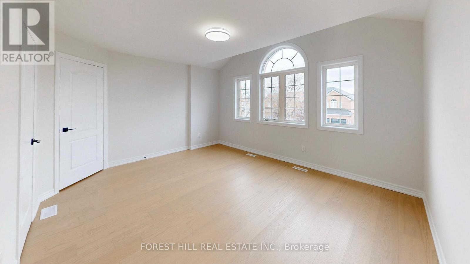 10 Reddenhurst Crescent, Georgina, Ontario  L4P 4G1 - Photo 34 - N13009600