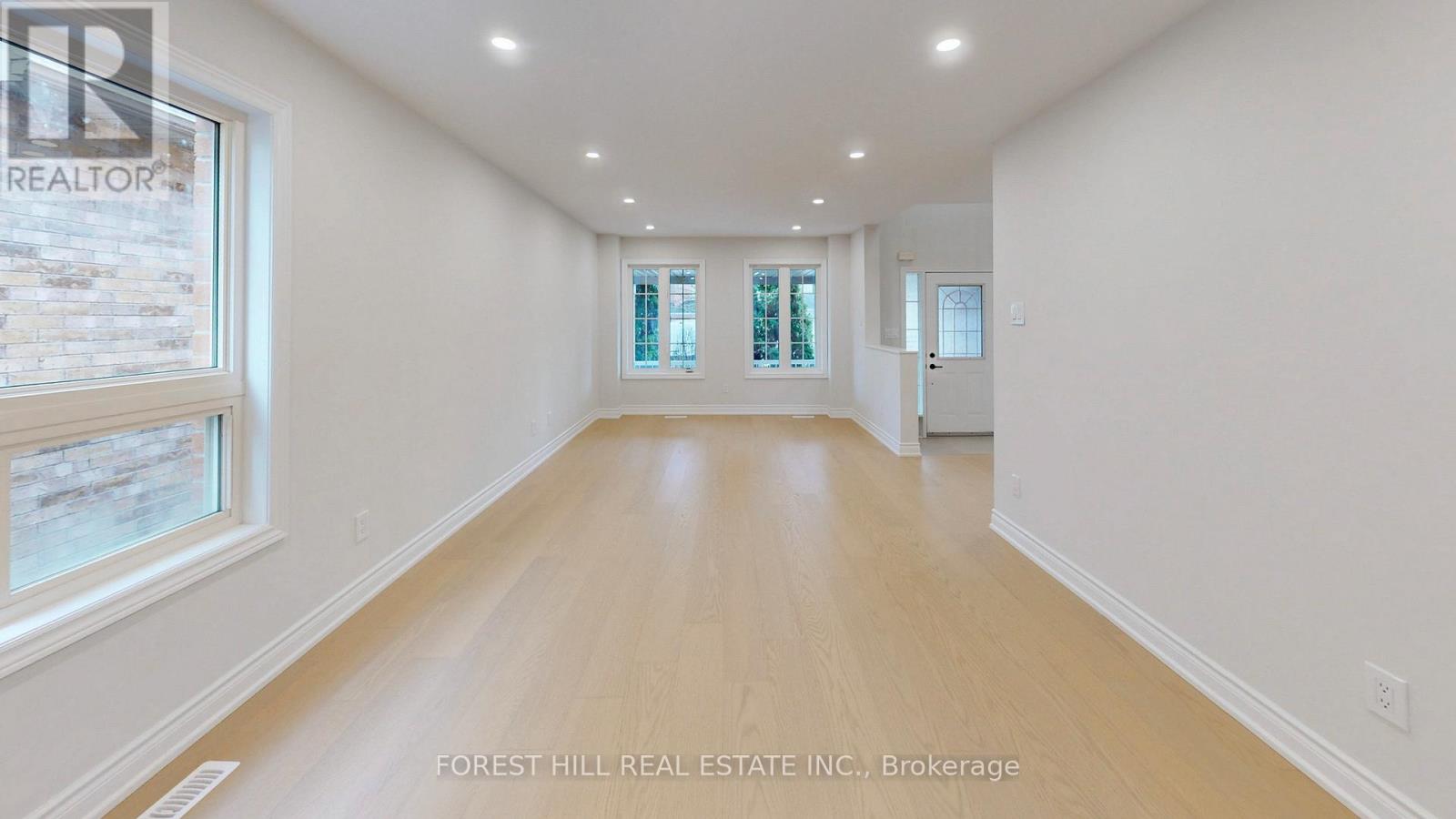 10 Reddenhurst Crescent, Georgina, Ontario  L4P 4G1 - Photo 6 - N13009600