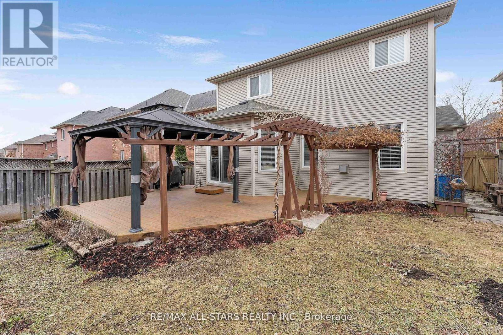 18 Reddenhurst Crescent, Georgina, Ontario  L4P 4G1 - Photo 28 - N13009626