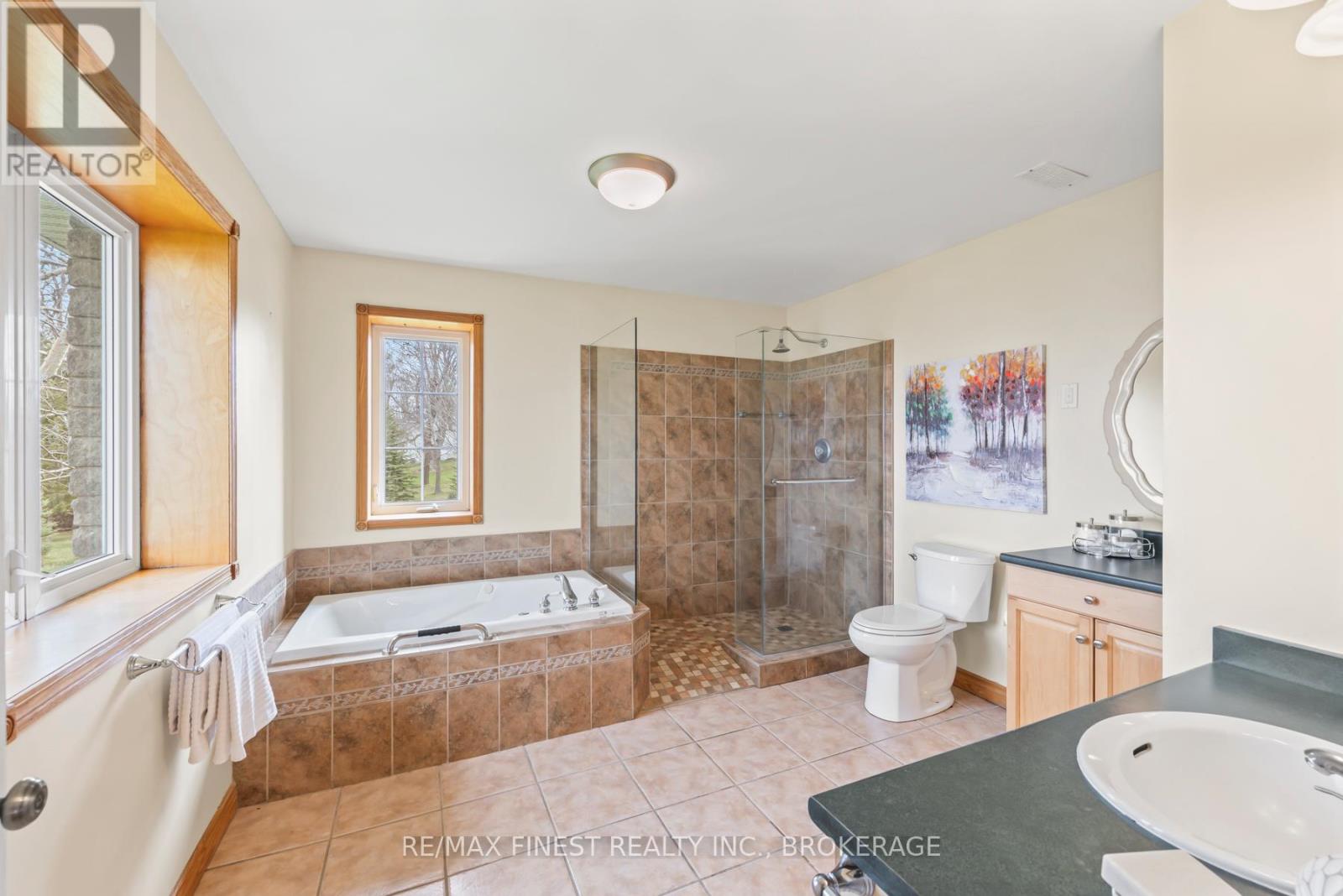 2800 Front Road, Loyalist, Ontario  K0H 2S0 - Photo 20 - X13008850