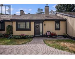 16 PEBBLE BEACH COURT, Ottawa, Ontario