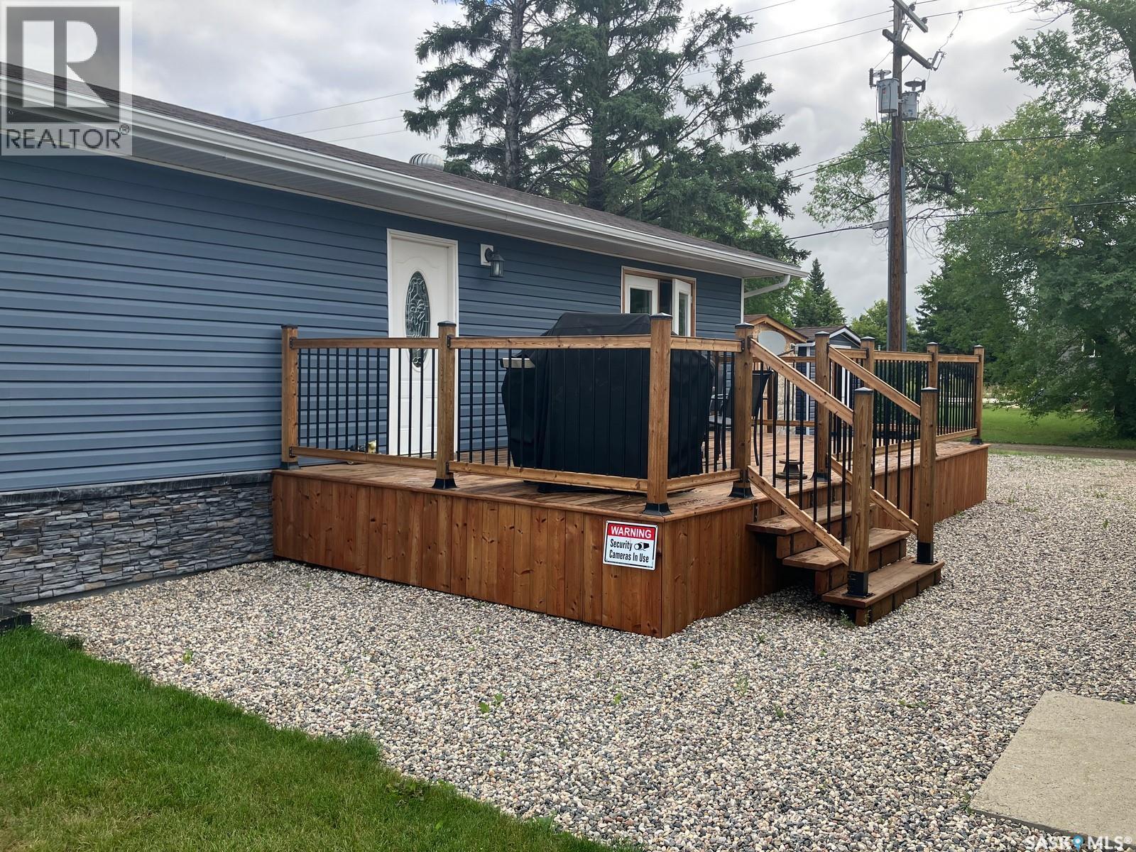 108 1st Street E, Choiceland, Saskatchewan  S0J 0M0 - Photo 2 - SK015865