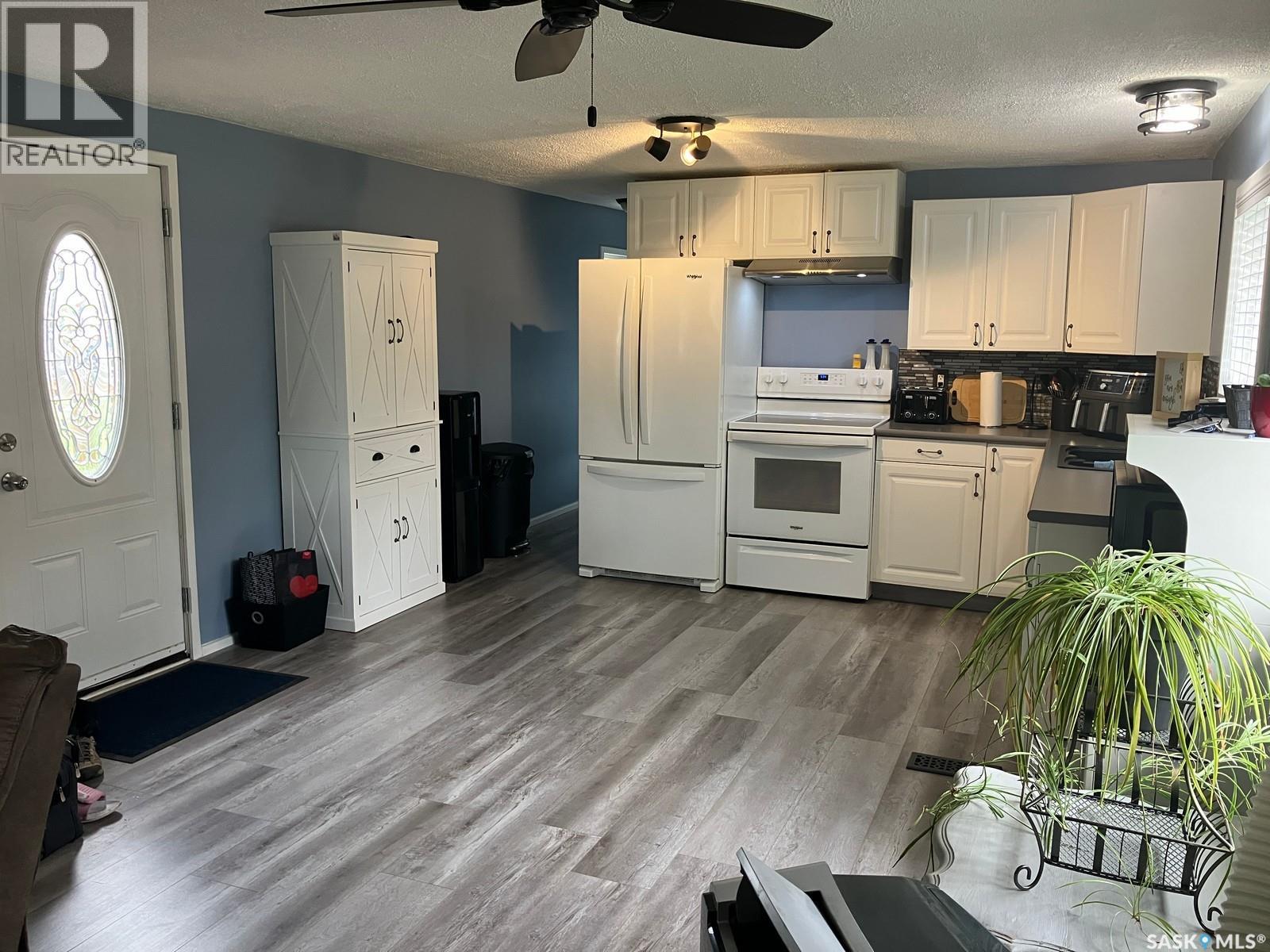 108 1st Street E, Choiceland, Saskatchewan  S0J 0M0 - Photo 6 - SK015865