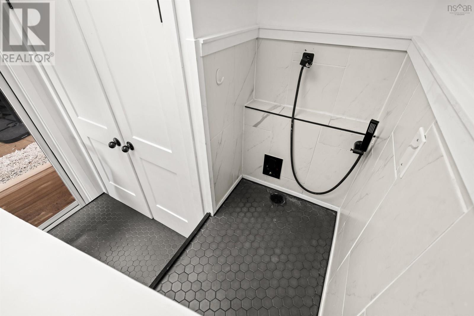 3 Scotsburn Avenue, Dartmouth, Nova Scotia  B2X 1P8 - Photo 20 - 202607691