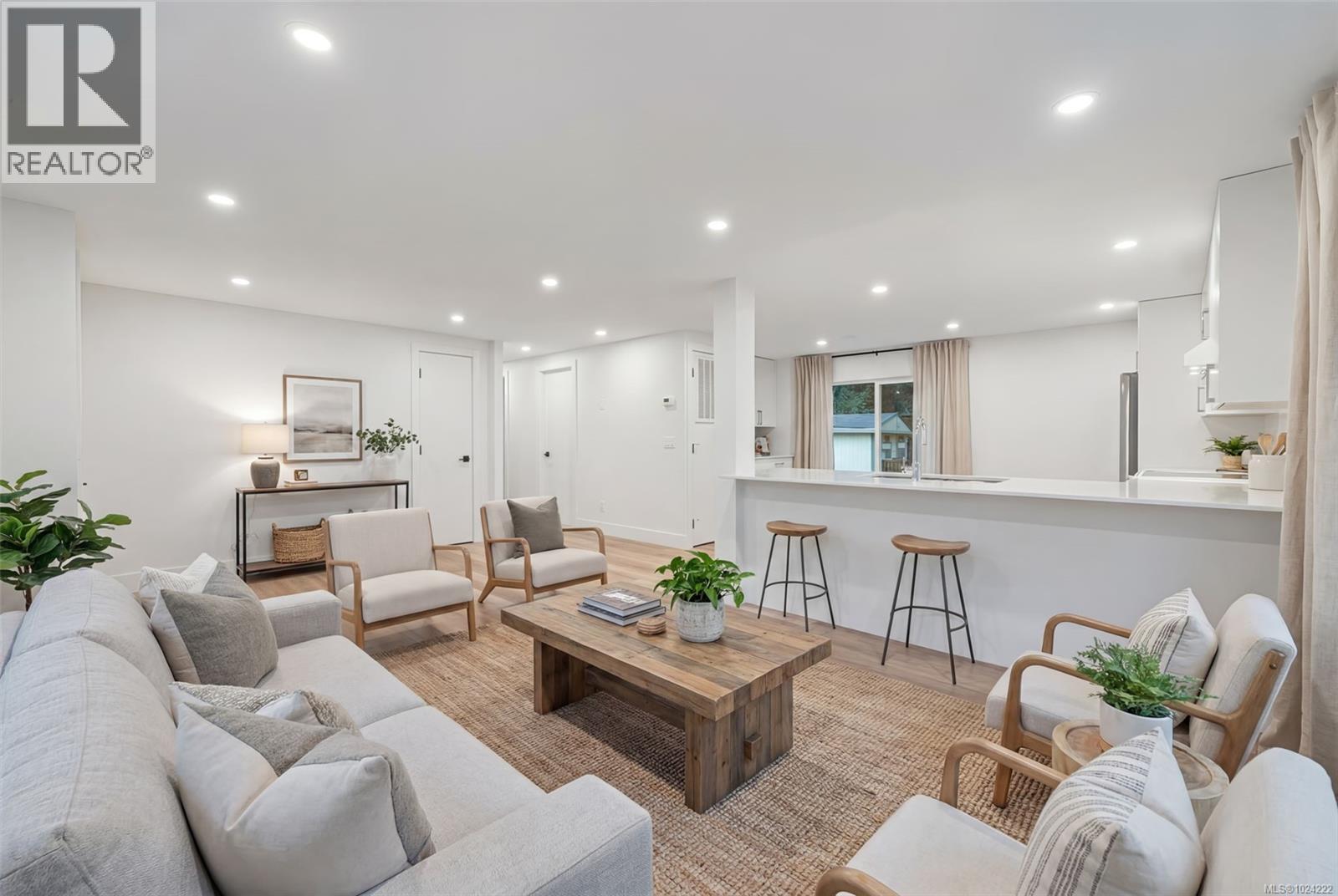 110 2500 Florence Lake Rd, Langford, British Columbia  V9C 3T1 - Photo 4 - 1024222