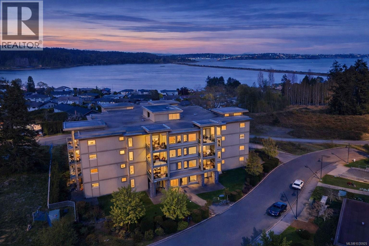 204 3223 Selleck Way, Colwood, British Columbia