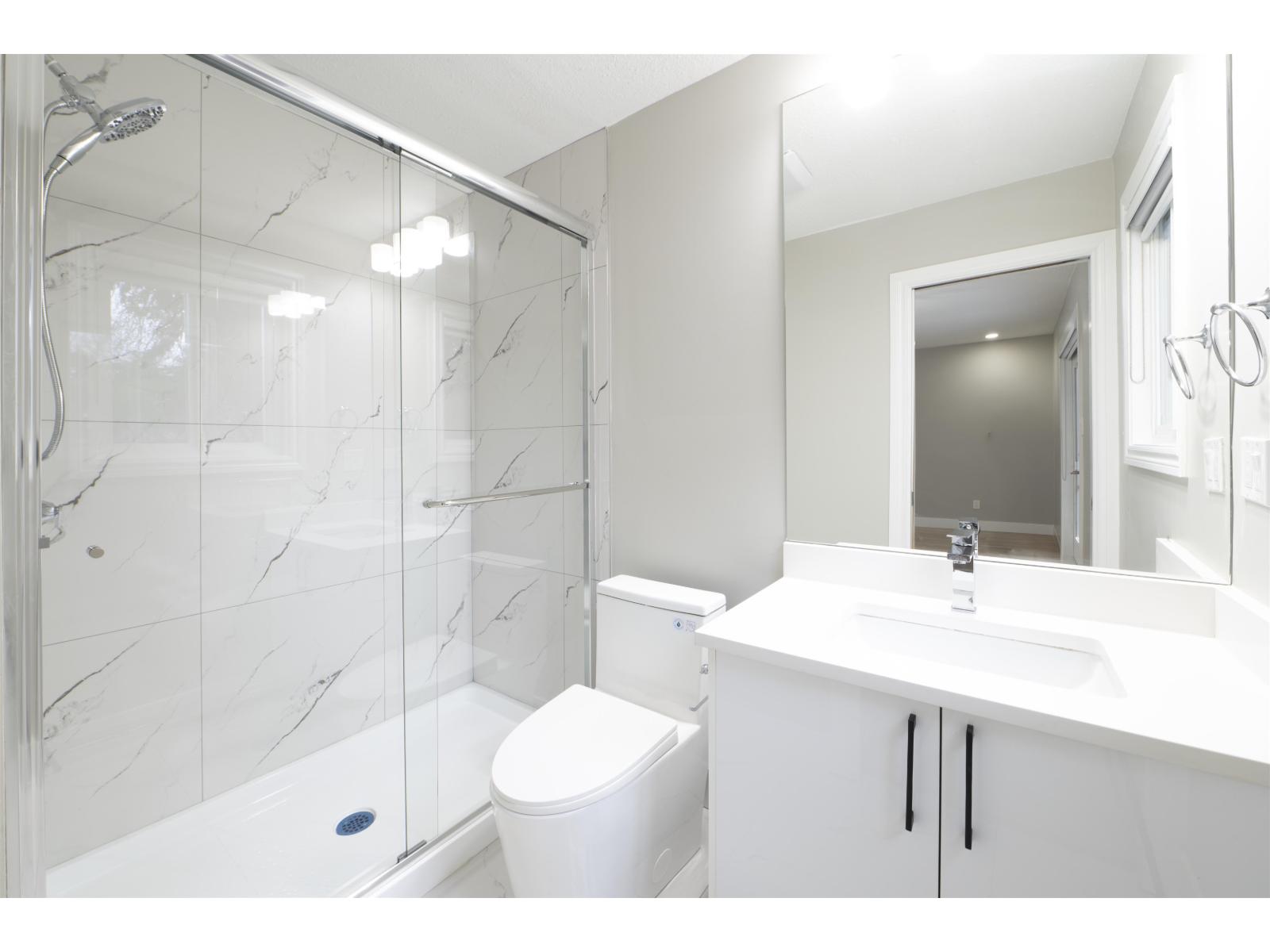 8024 Cedar Street, Mission, British Columbia  V2V 3N1 - Photo 12 - R3100451