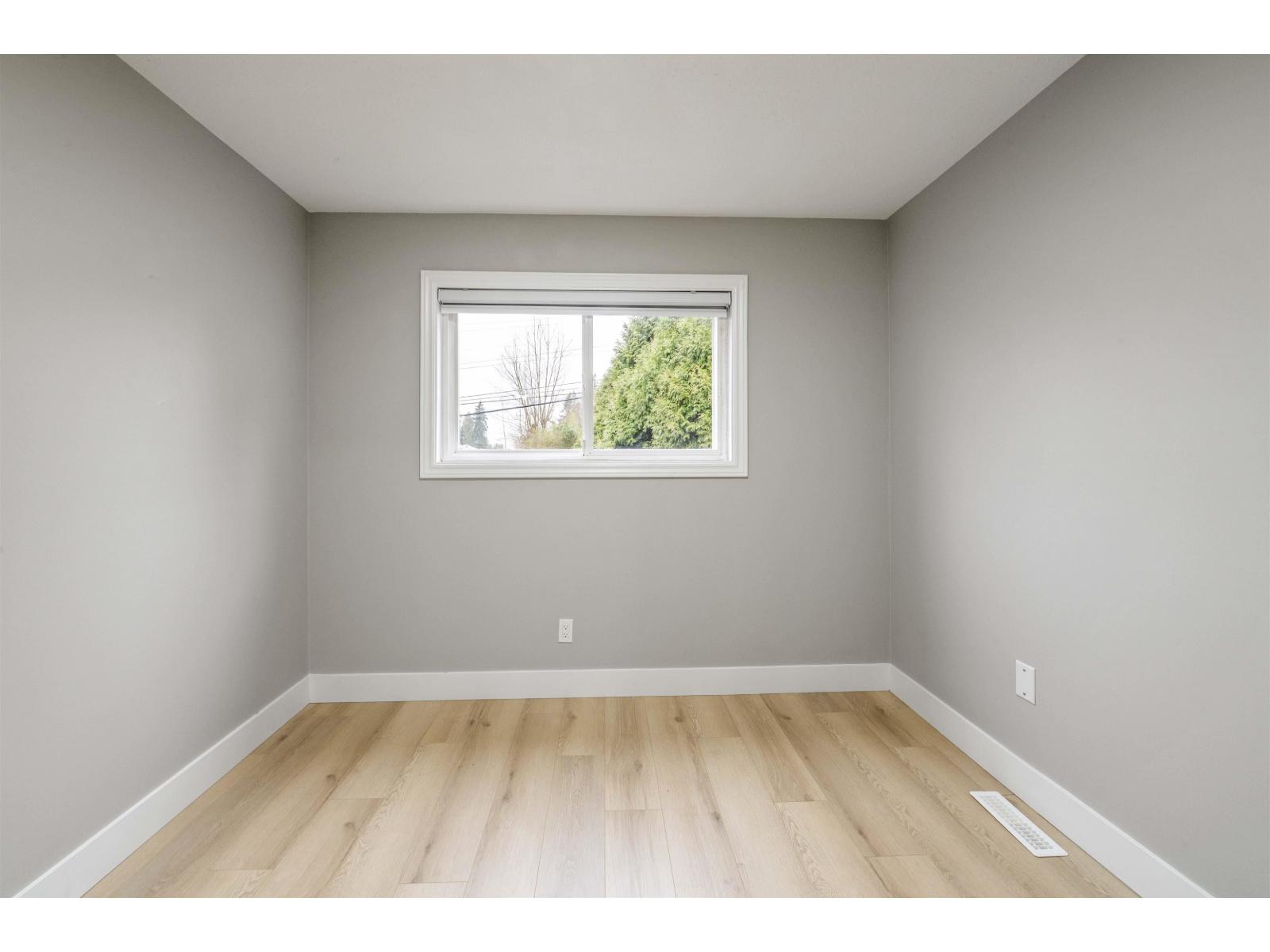 8024 Cedar Street, Mission, British Columbia  V2V 3N1 - Photo 13 - R3100451