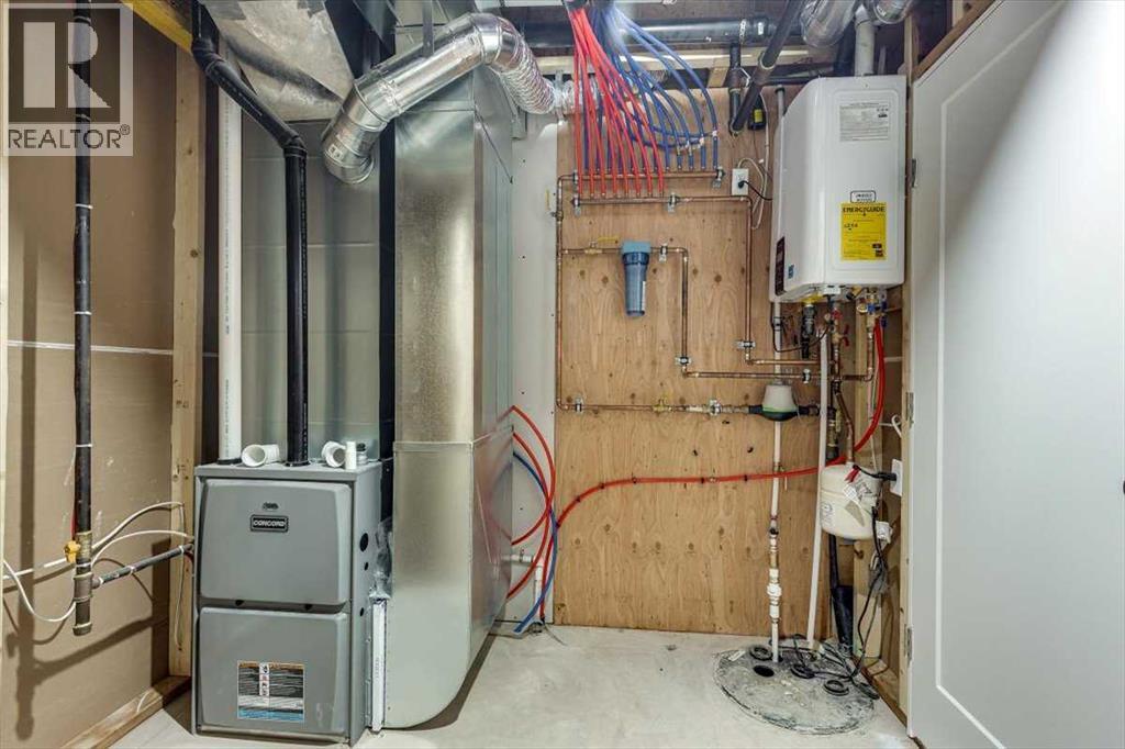 2 Evron Place, Trochu, Alberta  T0M 2C0 - Photo 42 - A2288410