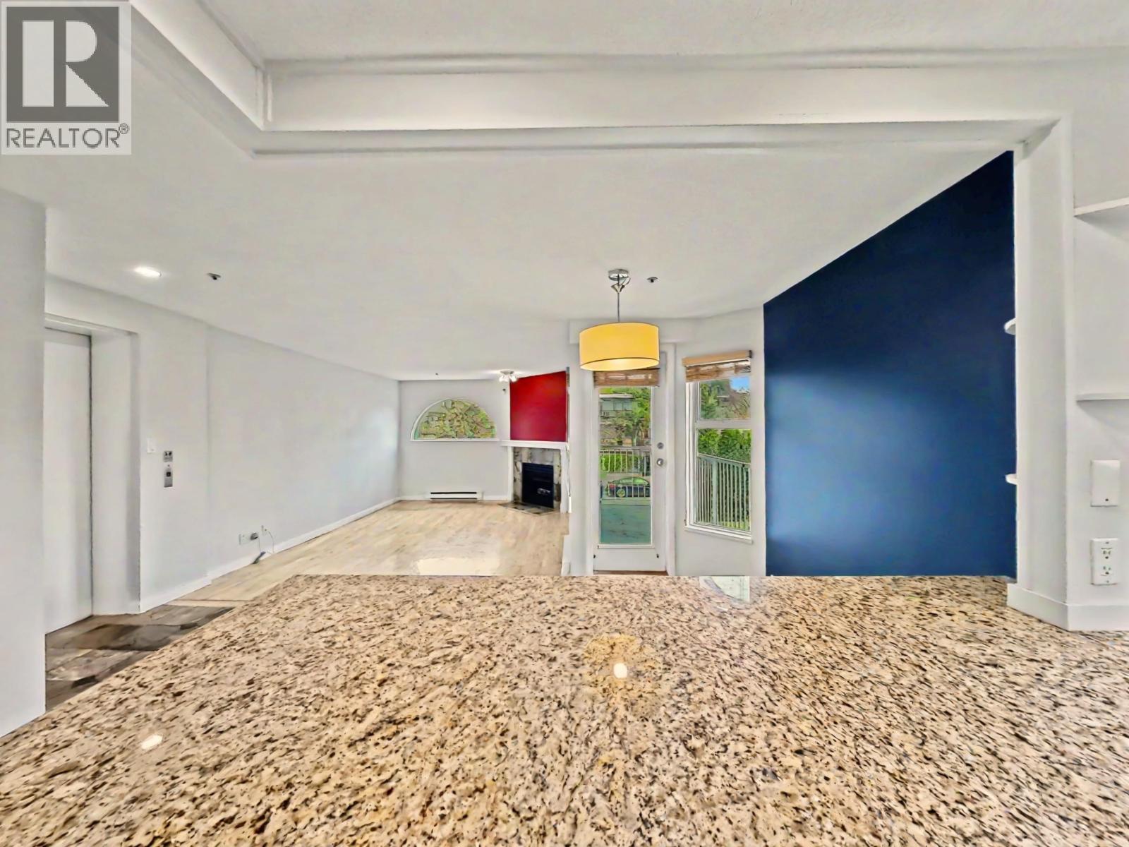 201 1868 W 8th Avenue, Vancouver, British Columbia  V6J 5G3 - Photo 10 - R3107539