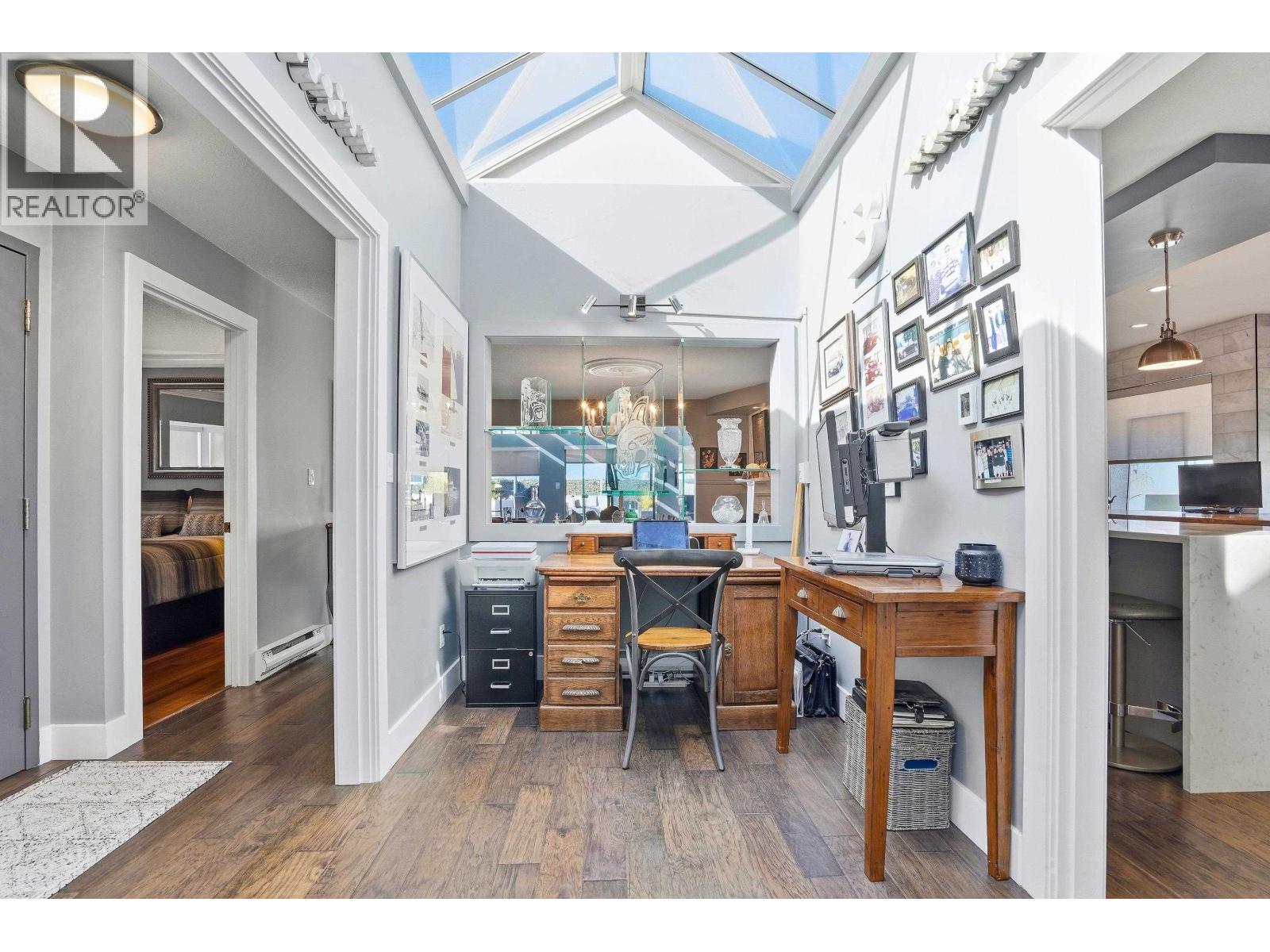 6 1375 W 10th Avenue, Vancouver, British Columbia  V6H 1J7 - Photo 11 - R3112359