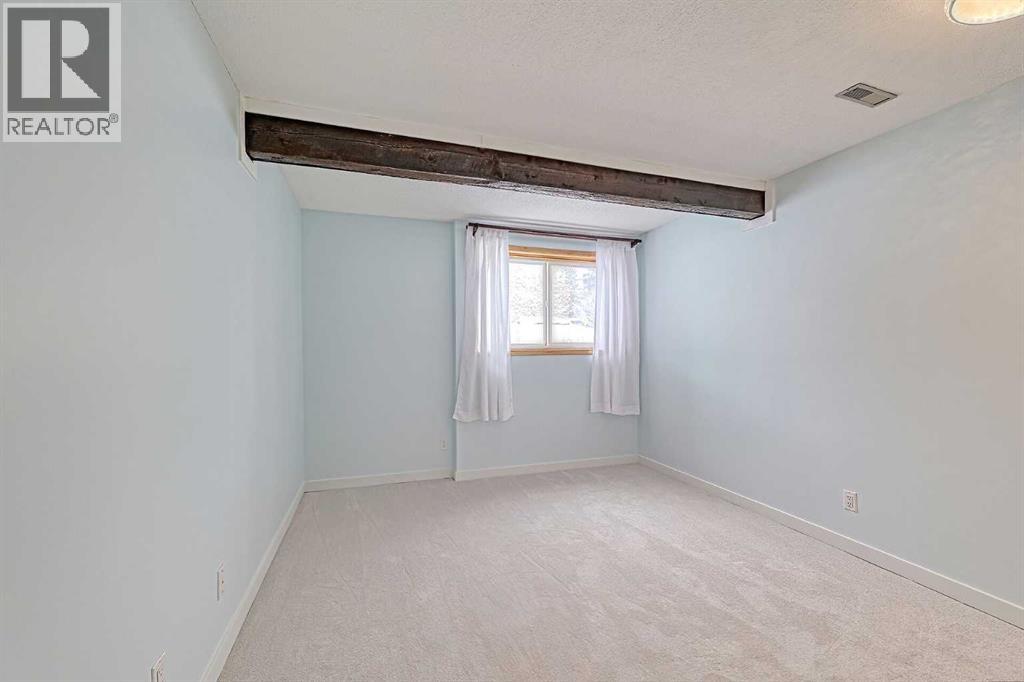 9930 26 Street Sw, Calgary, Alberta  T2V 4E9 - Photo 22 - A2297671