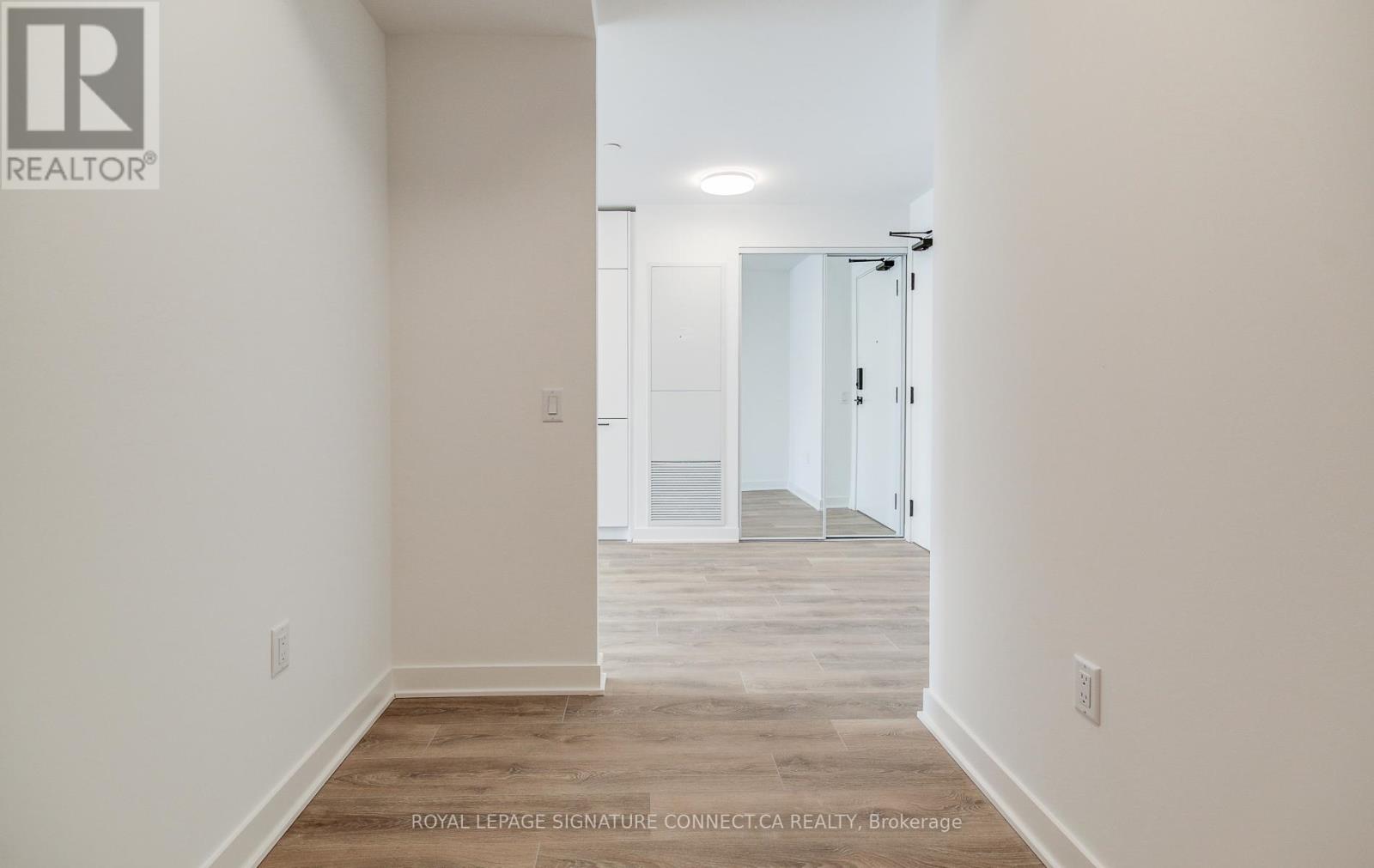 410 - 1185 Dupont Street, Toronto, Ontario  M6H 0E5 - Photo 13 - W13009578