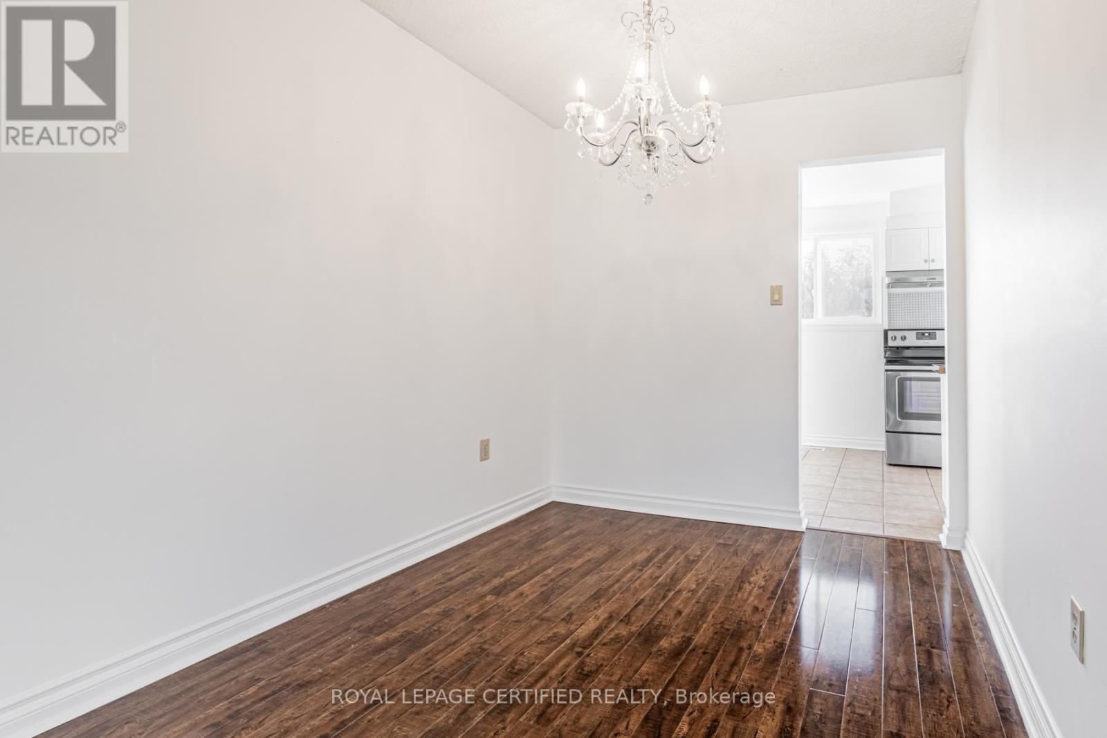 2329 Greenbank Trail, Burlington, Ontario  L7P 3S7 - Photo 6 - W13009628