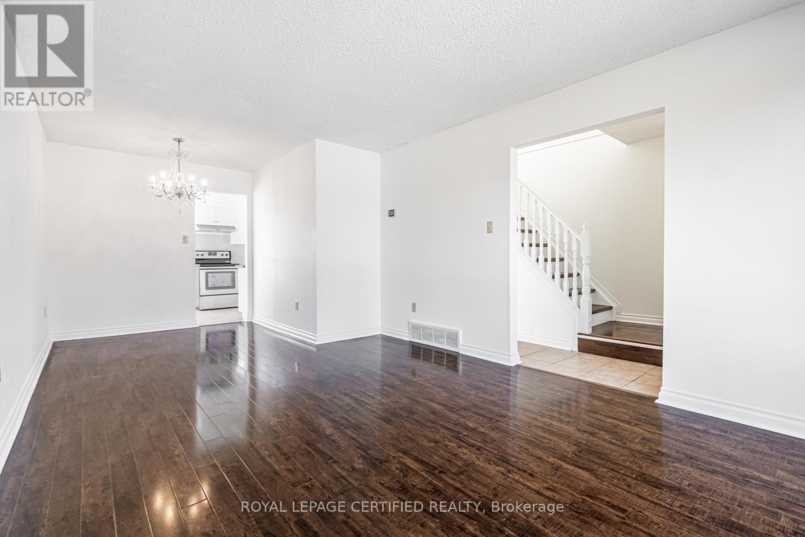 2329 Greenbank Trail, Burlington, Ontario  L7P 3S7 - Photo 7 - W13009628