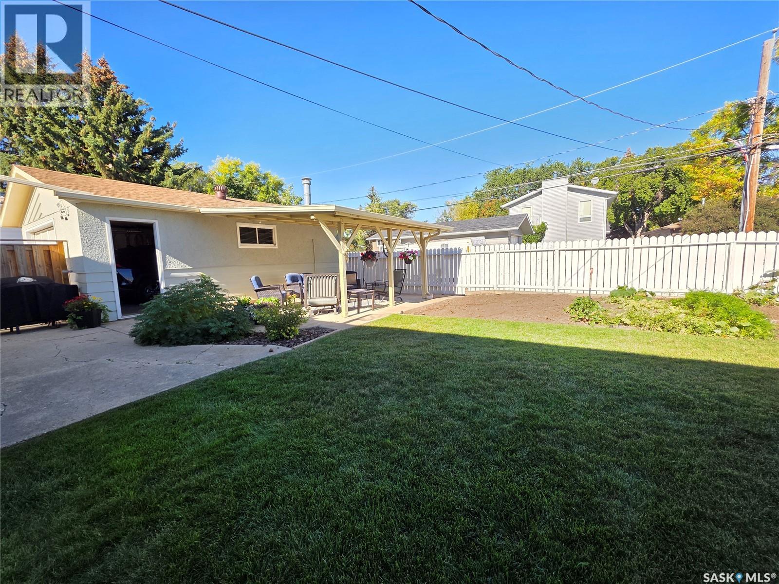 464 Macdonald Drive, Swift Current, Saskatchewan  S9H 1L9 - Photo 28 - SK033115