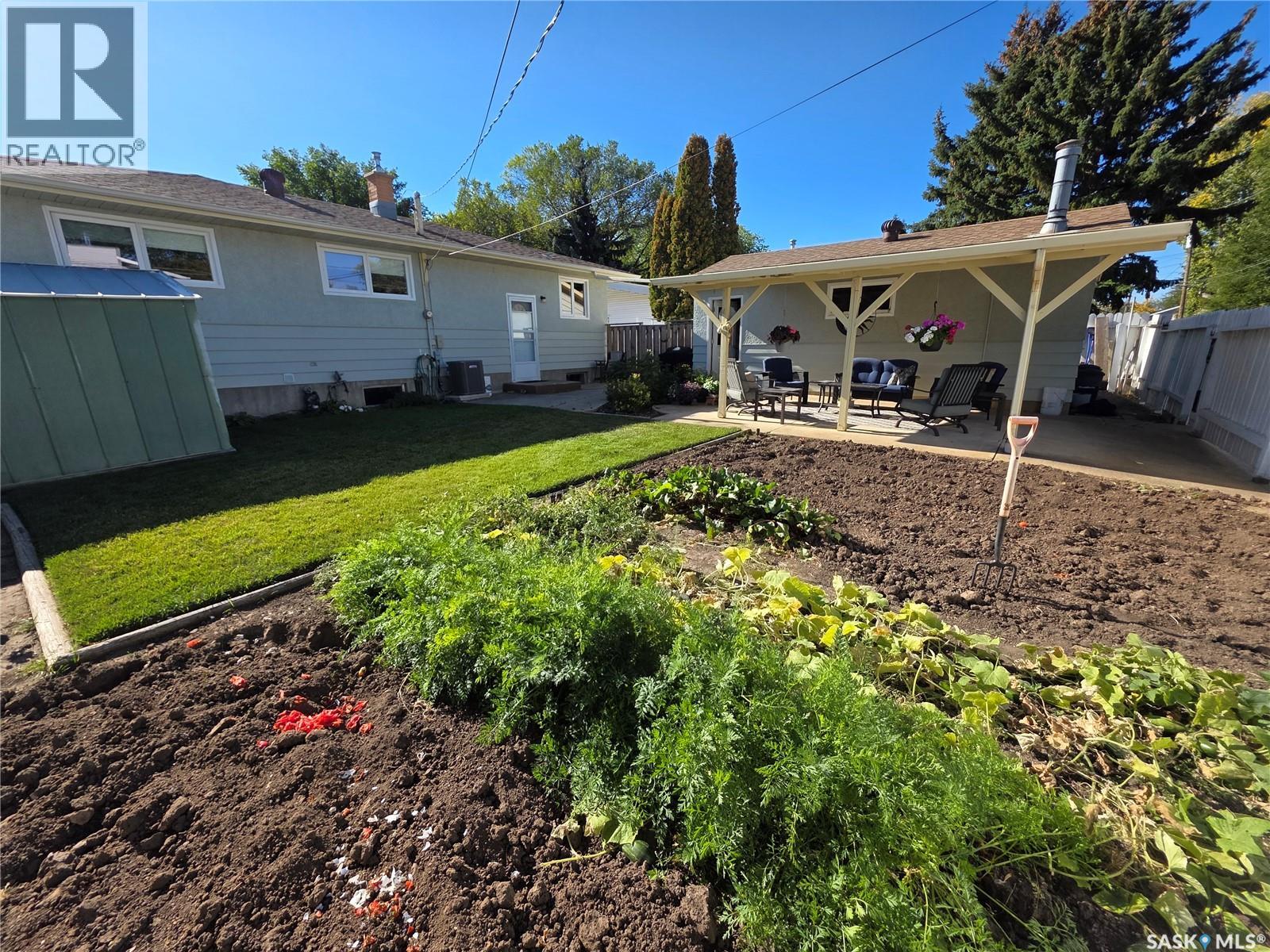 464 Macdonald Drive, Swift Current, Saskatchewan  S9H 1L9 - Photo 30 - SK033115