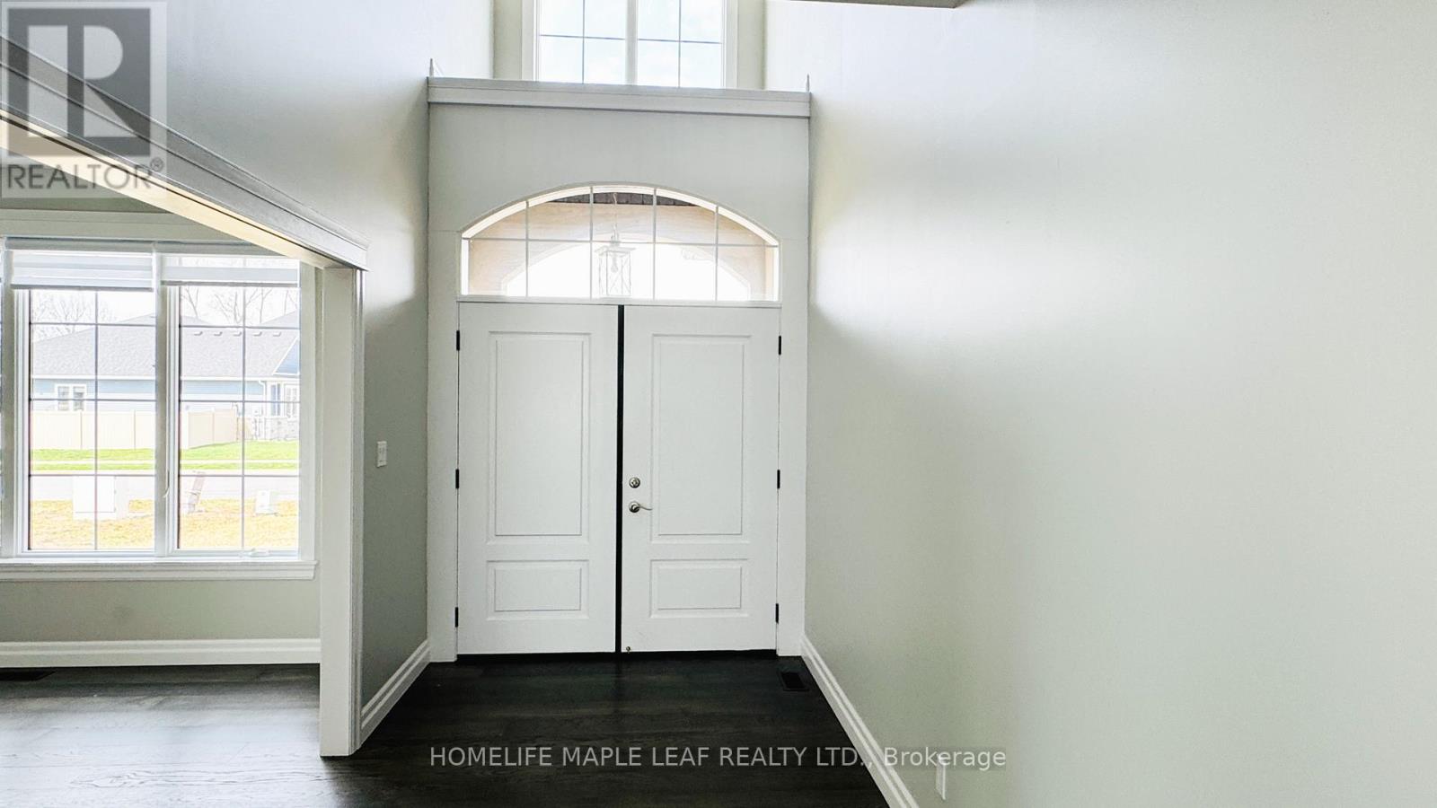 310 Blake Avenue, Lakeshore, Ontario  N8L 1B6 - Photo 3 - X13009574