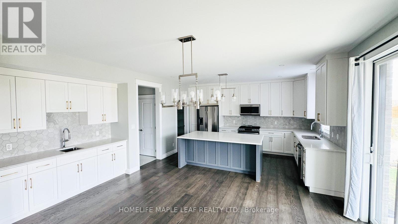 310 Blake Avenue, Lakeshore, Ontario  N8L 1B6 - Photo 5 - X13009574