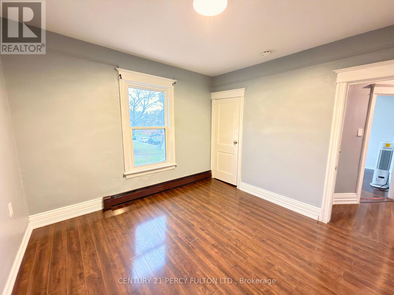 2nd Floor - 108 Cumberland Avenue, Hamilton, Ontario  L8M 1Z3 - Photo 6 - X13009616