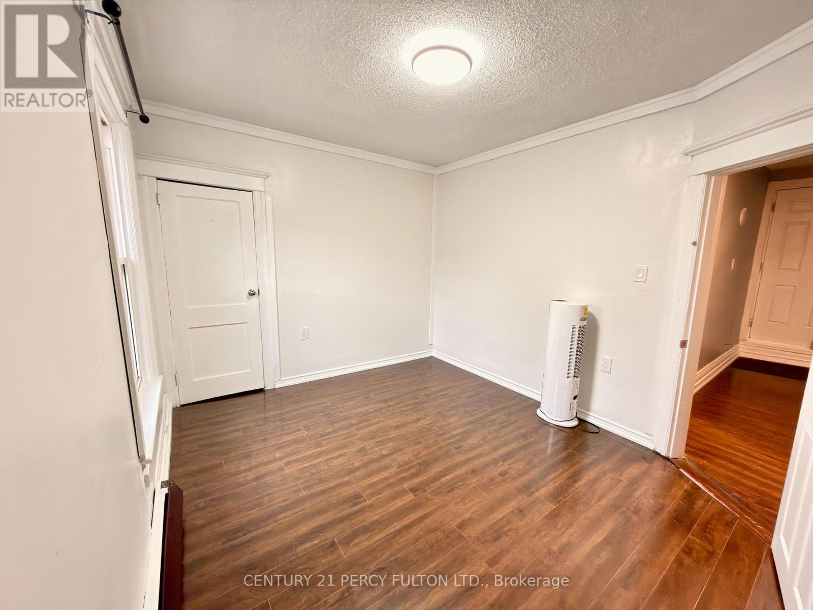 2nd Floor - 108 Cumberland Avenue, Hamilton, Ontario  L8M 1Z3 - Photo 8 - X13009616