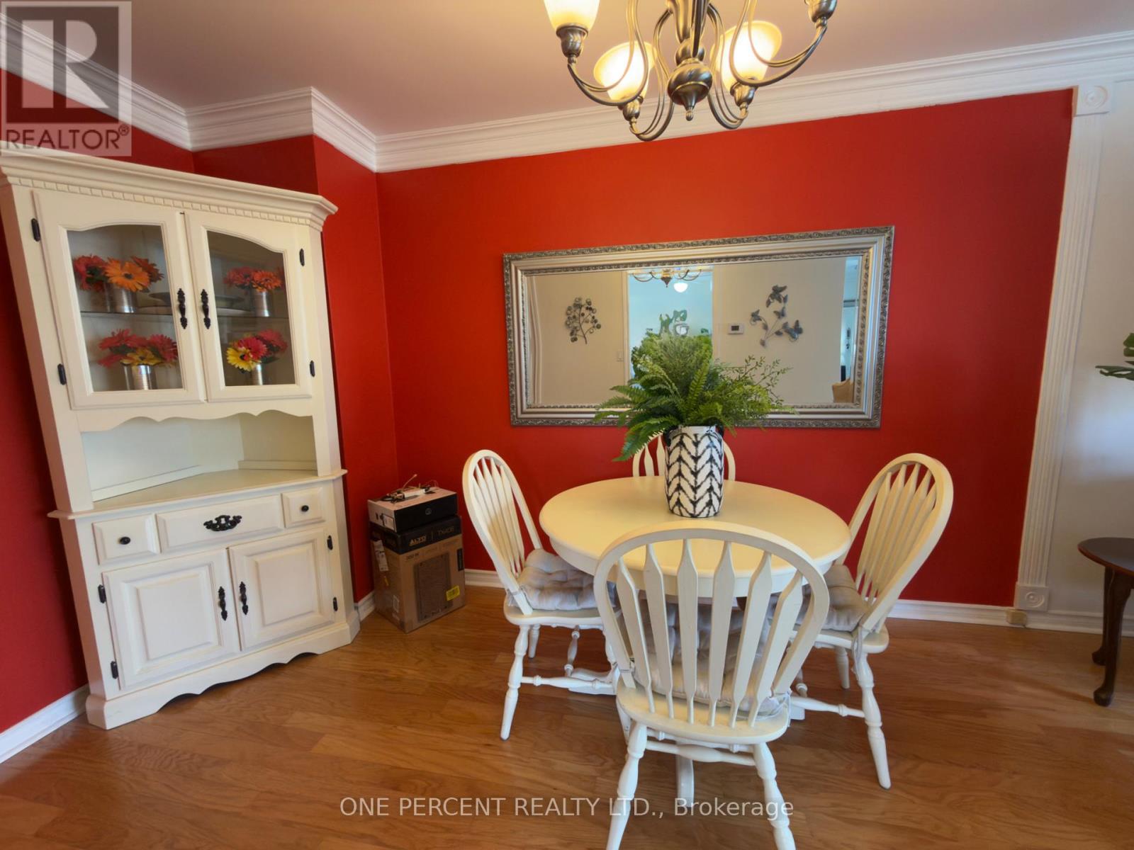 64 Dorchester Boulevard, St. Catharines, Ontario  L2M 6V2 - Photo 6 - X13009622