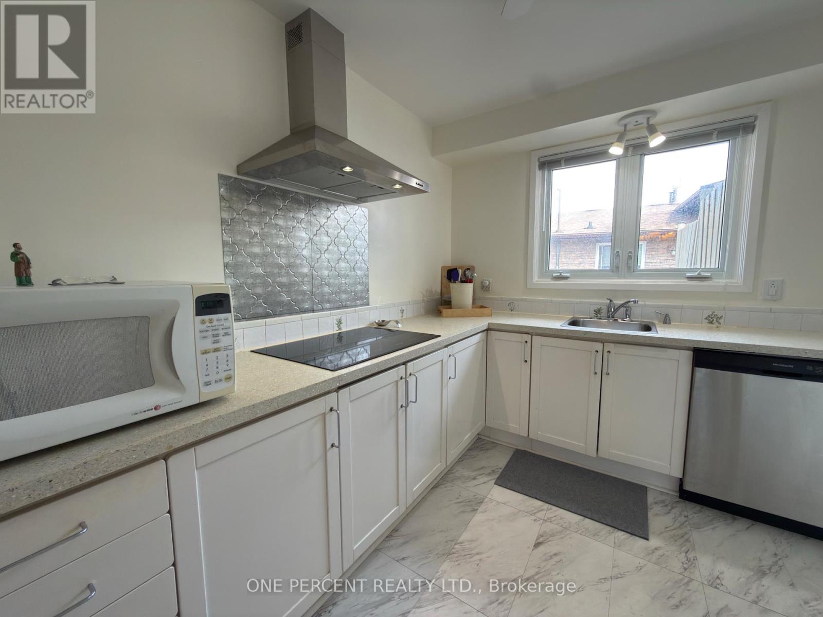 64 Dorchester Boulevard, St. Catharines, Ontario  L2M 6V2 - Photo 8 - X13009622