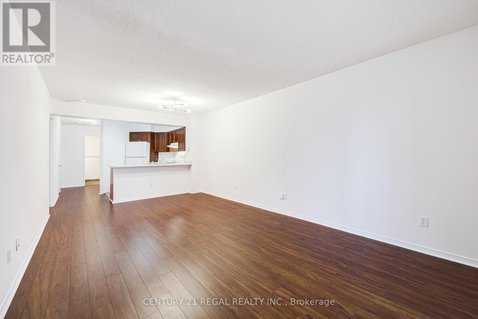 1803 - 750 Bay Street, Toronto, Ontario  M5G 1N6 - Photo 12 - C12912348