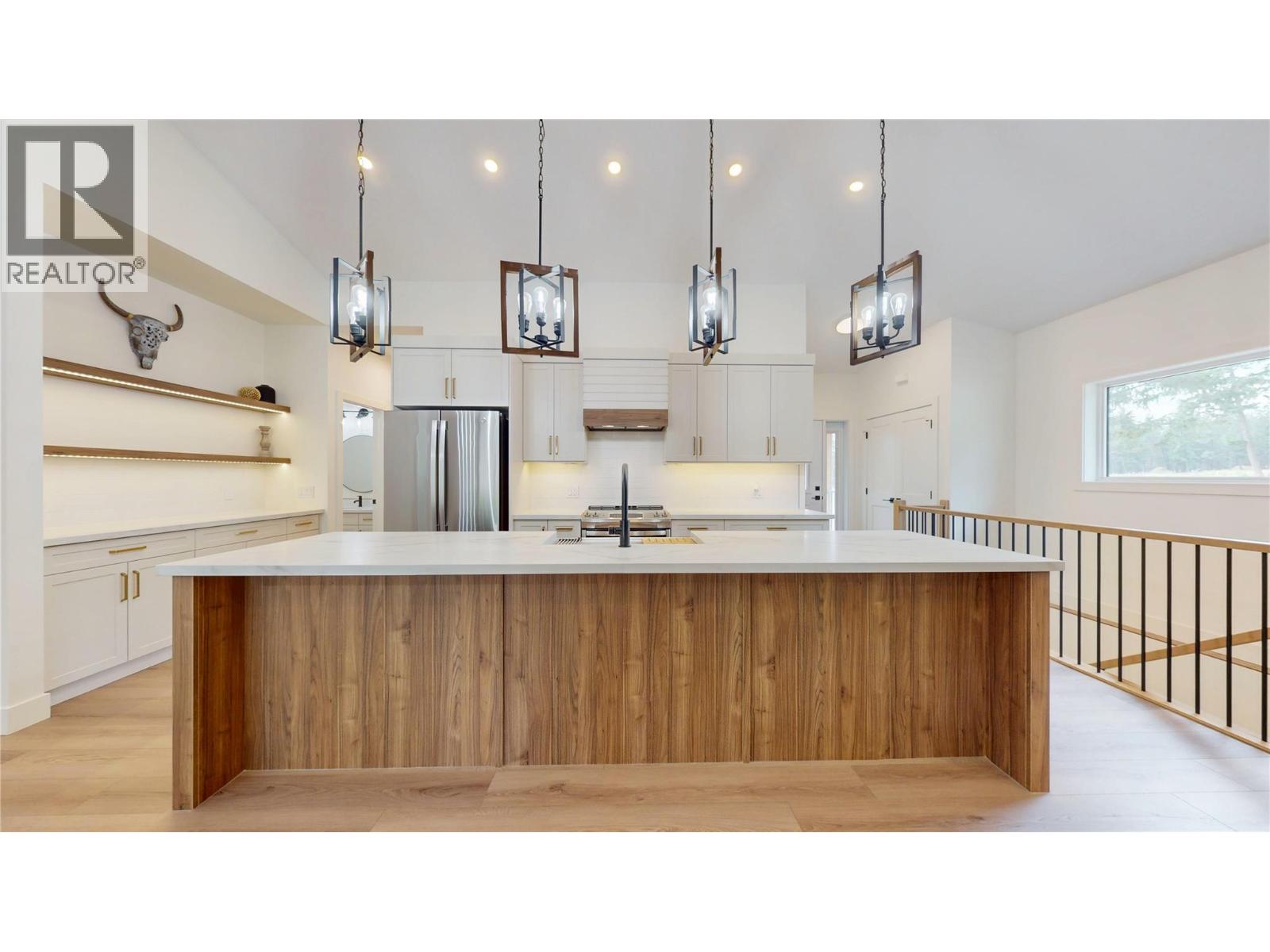 427 Wildstone Close N, Cranbrook, British Columbia  V1C 0G4 - Photo 9 - 10383731