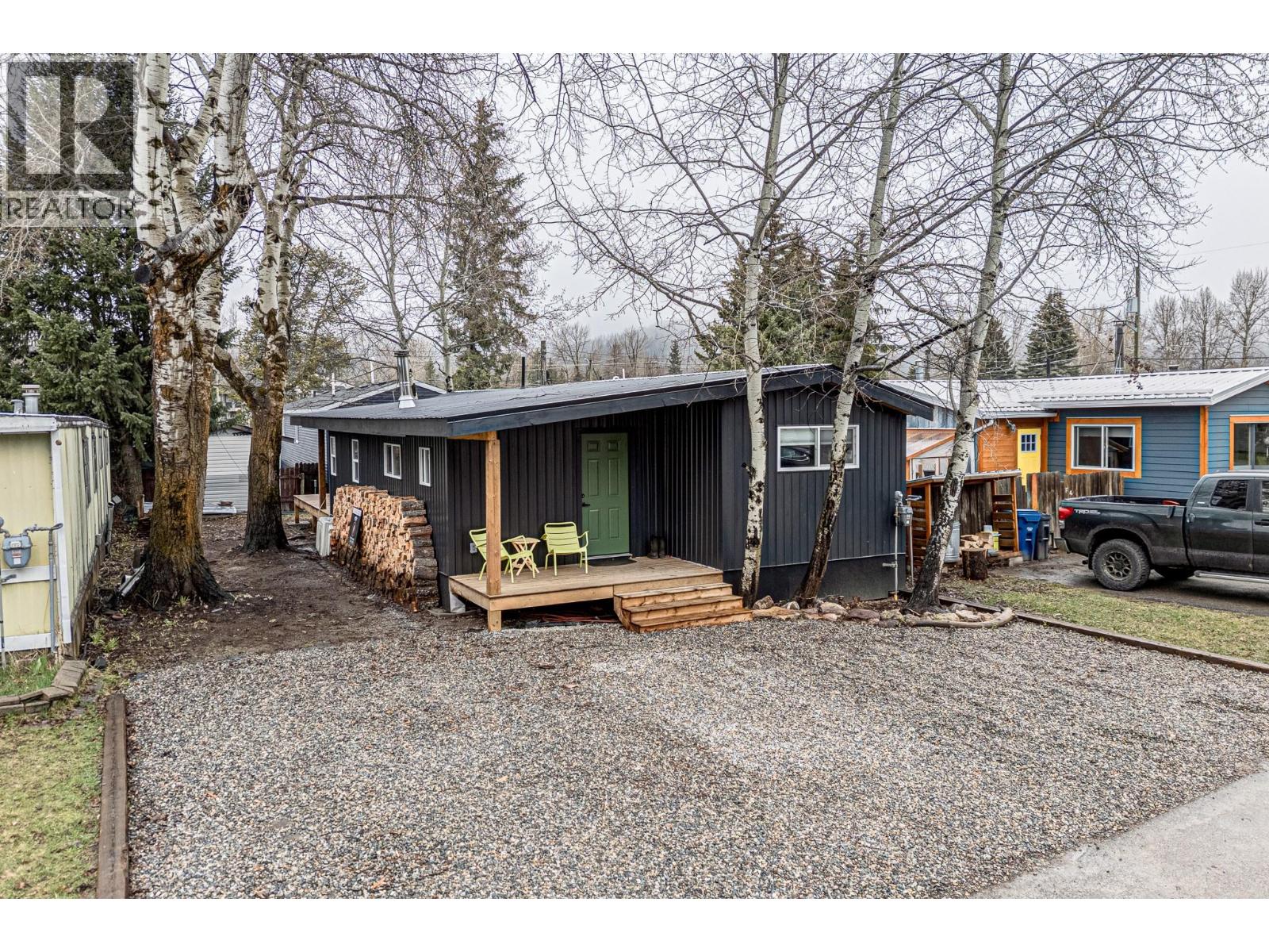60 Cokato Road Unit# F6, Fernie, British Columbia  V0B 1M0 - Photo 2 - 10383078