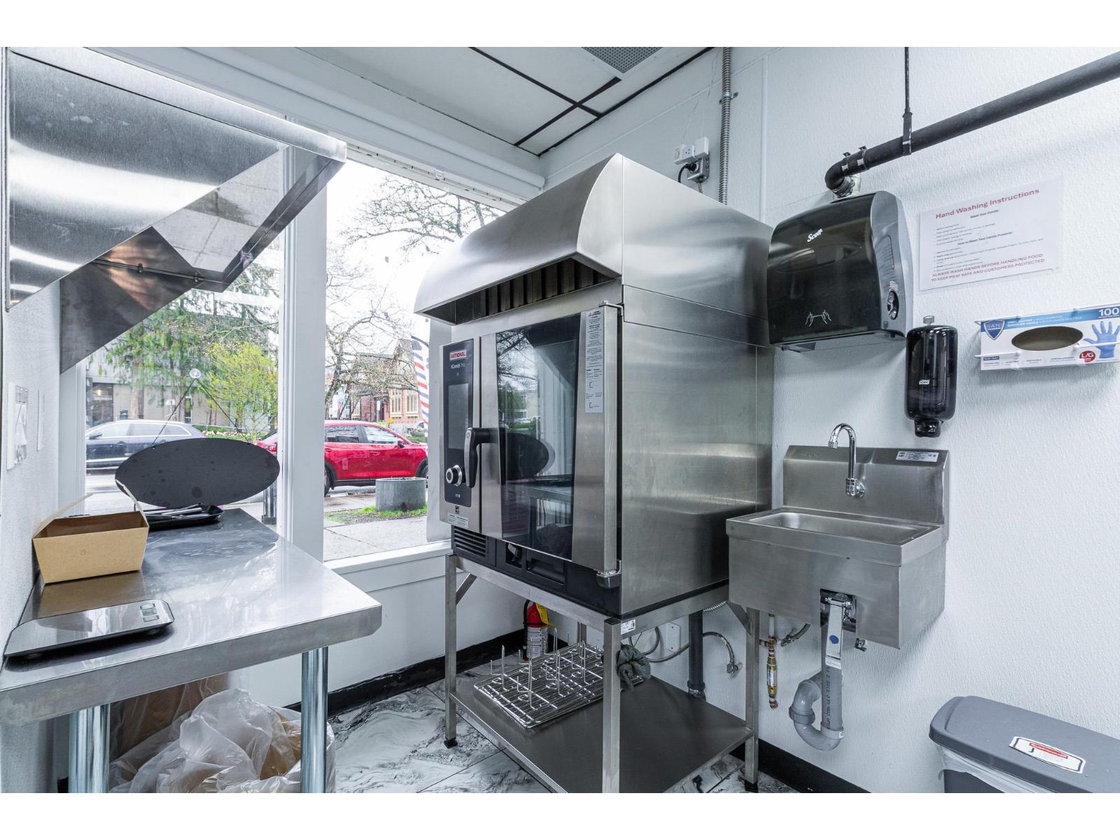 1234 Confidential Street, Surrey, British Columbia  V0V 0V0 - Photo 5 - C8077807