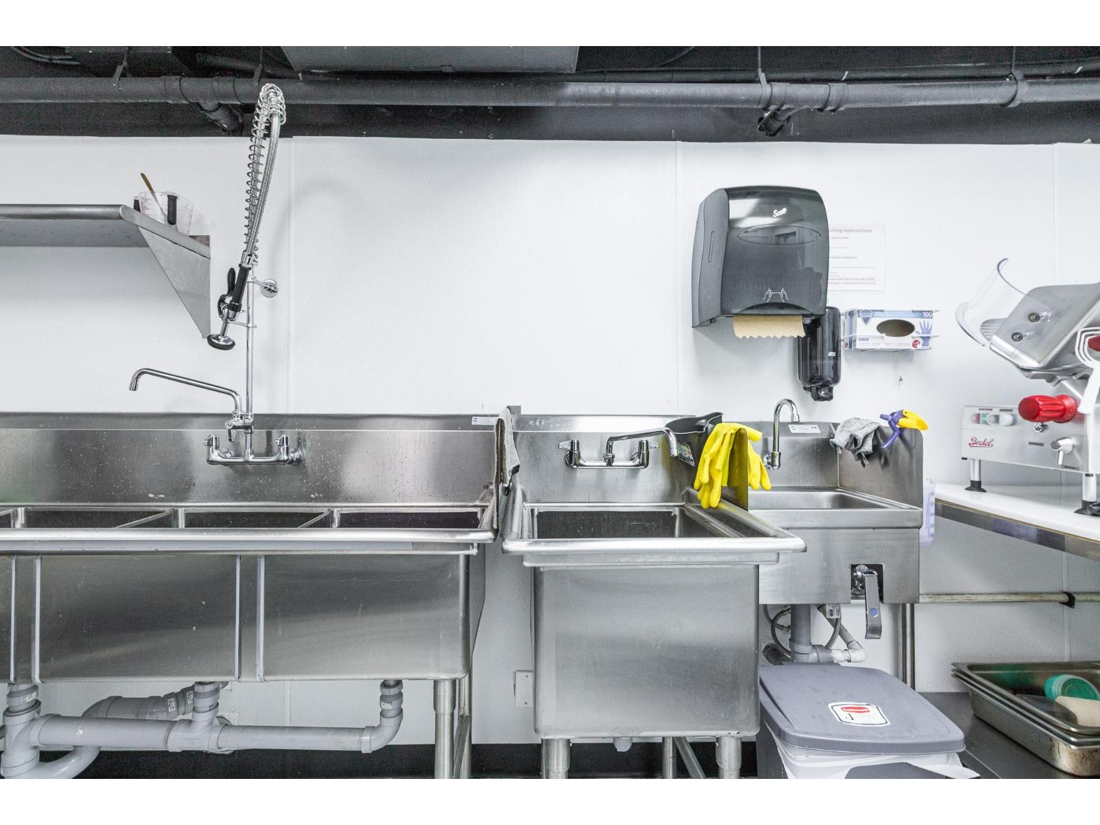 1234 Confidential Street, Surrey, British Columbia  V0V 0V0 - Photo 15 - C8077807