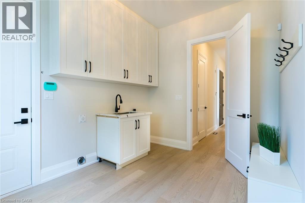 1 West Avenue, Winona, Ontario  L8E 5L5 - Photo 11 - 40808118