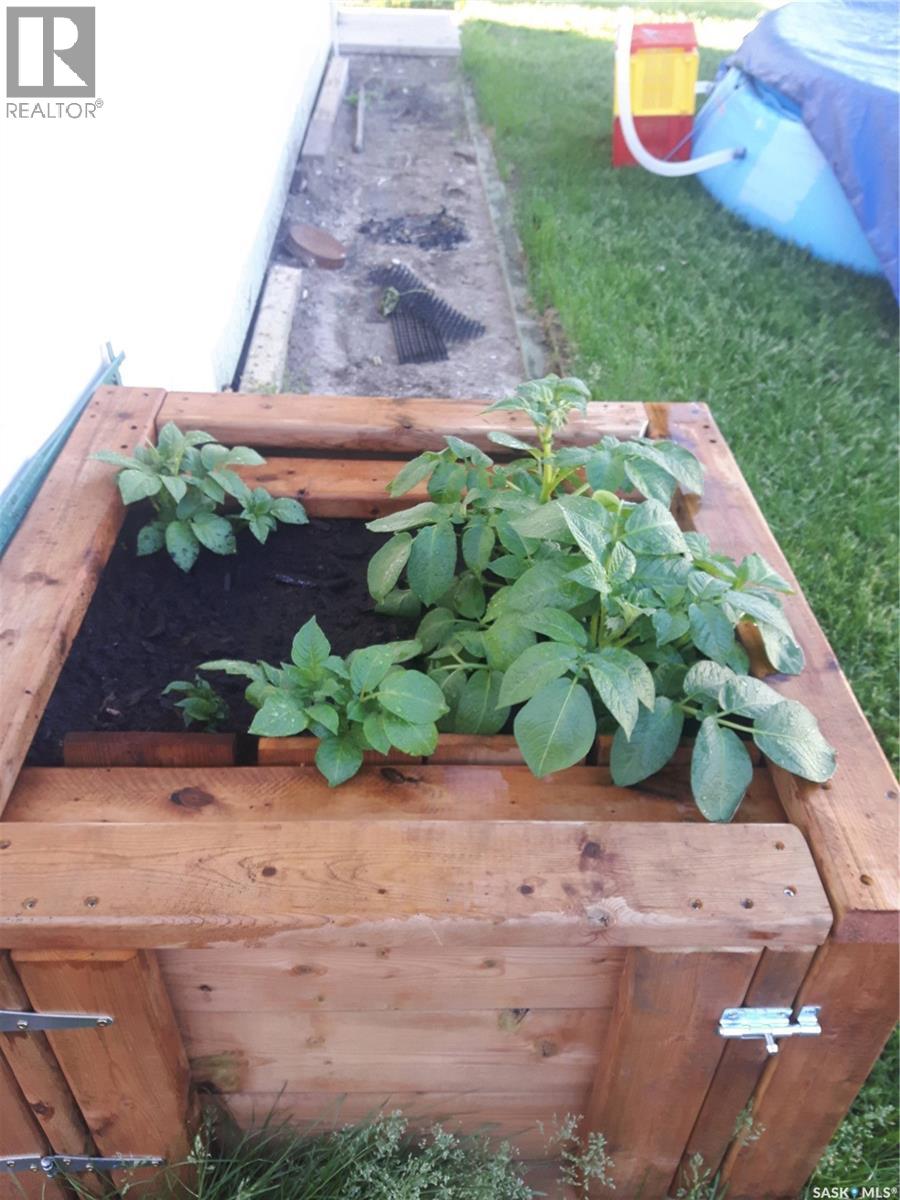 520 Dennis Street, Herbert, Saskatchewan  S0H 2A0 - Photo 42 - SK030586