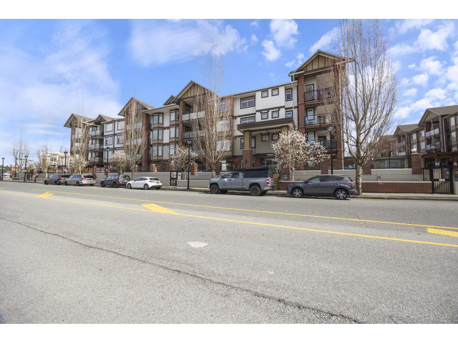 140 5660 201a Street, Langley, British Columbia  V3A 0B4 - Photo 2 - R3107467