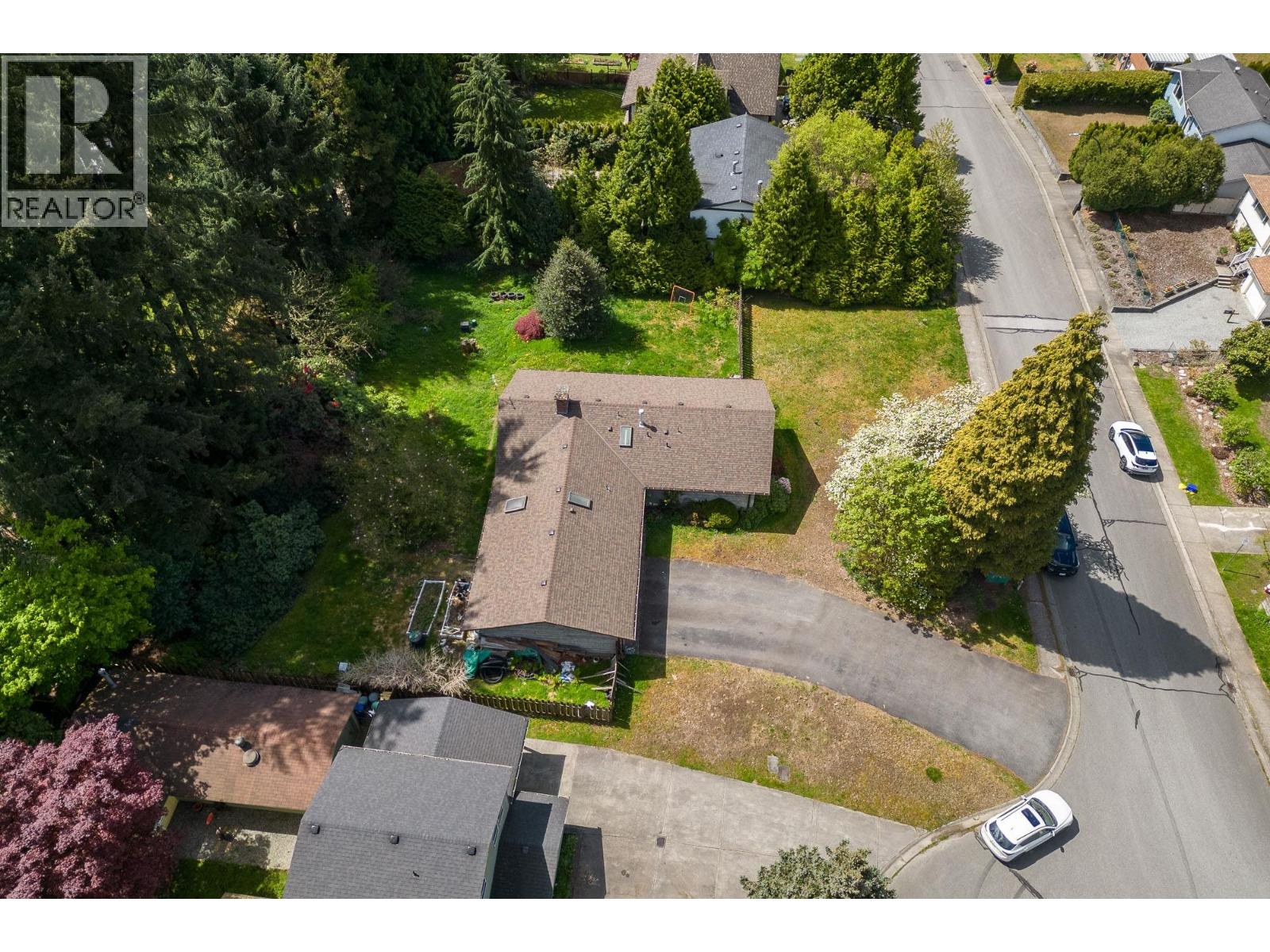 21190 Glenwood Avenue, Maple Ridge, British Columbia  V2X 8K5 - Photo 4 - R3054846