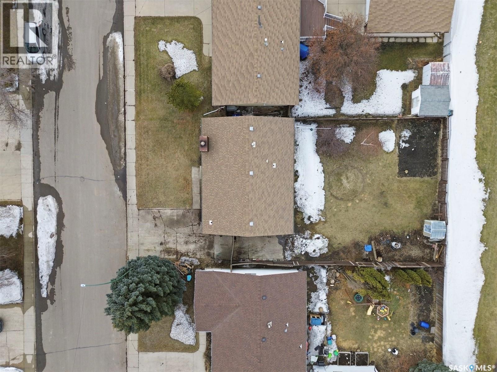 142 Heise Crescent, Saskatoon, Saskatchewan  S7M 4V3 - Photo 33 - SK032896