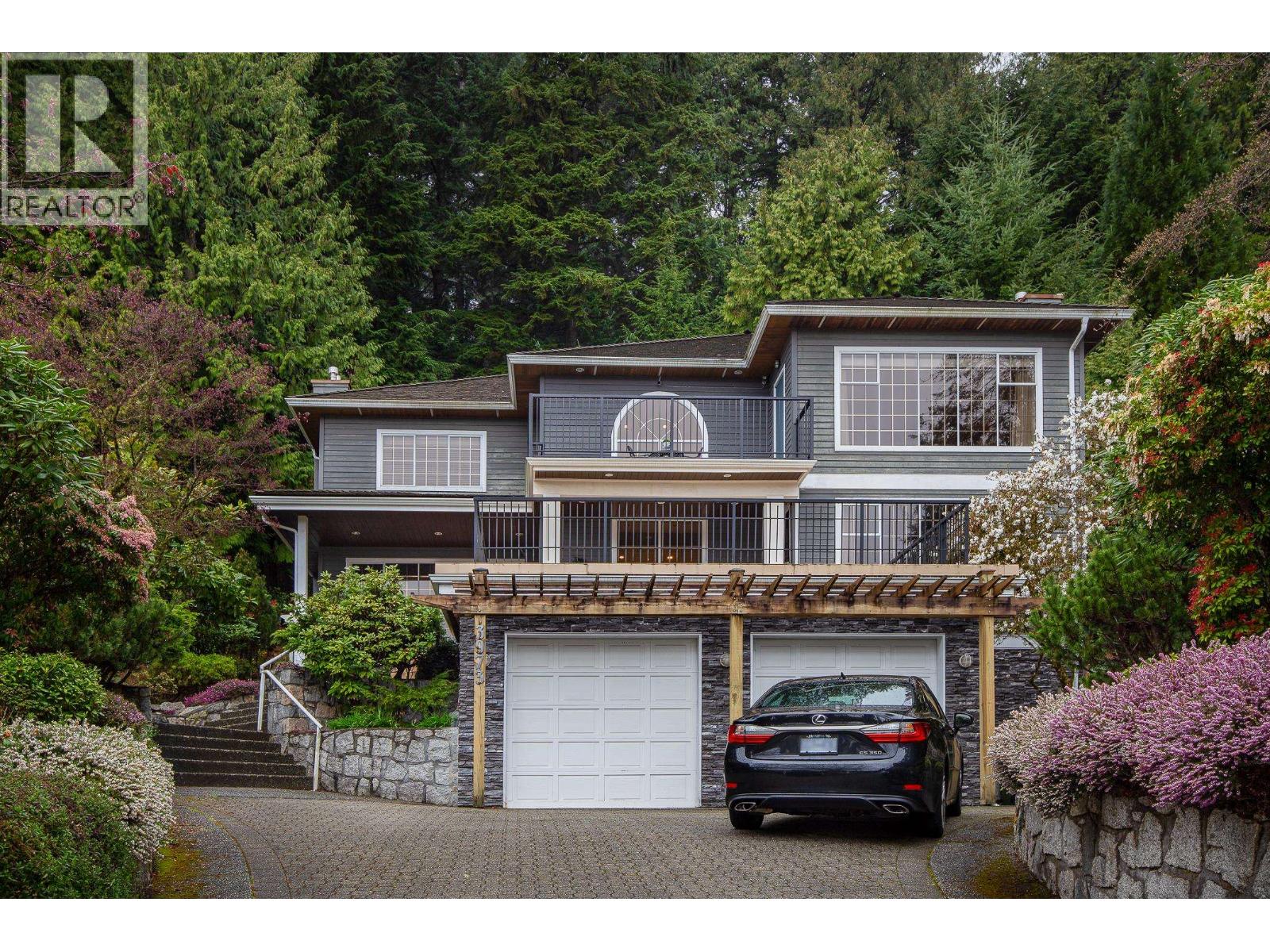 3973 BRAEMAR PLACE, North Vancouver, British Columbia