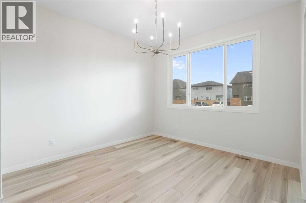 680 Buffaloberry Manor SE, Calgary, Alberta  T3M 3Z3 - Photo 14 - A2286416