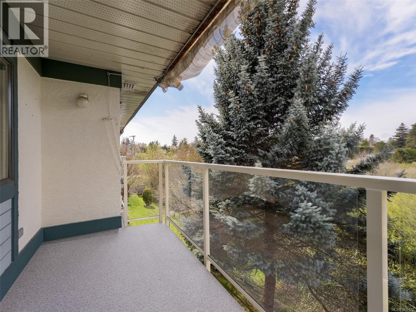 208 651 Jolly Pl, Saanich, British Columbia  V8N 1J4 - Photo 19 - 1032497