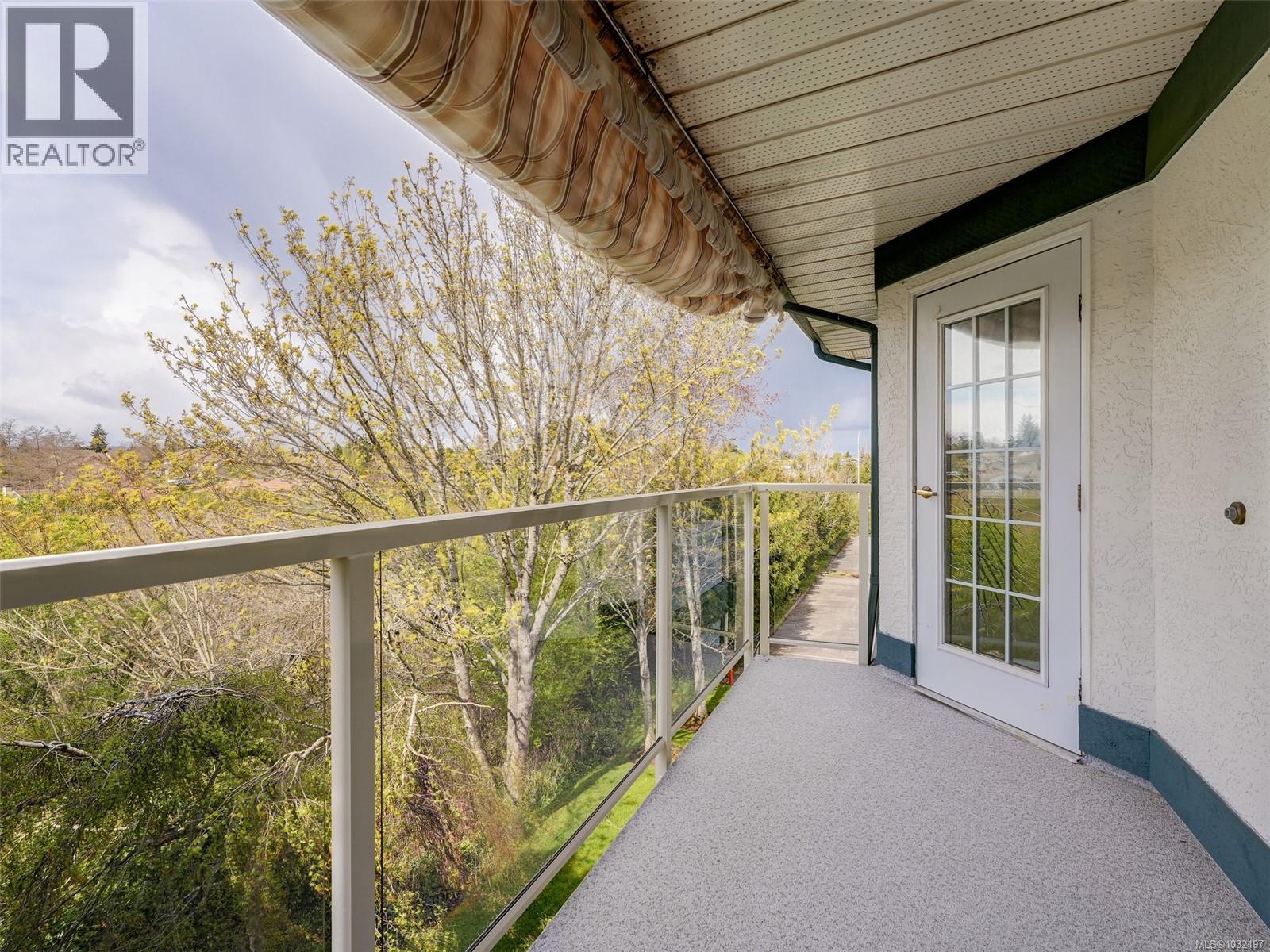 208 651 Jolly Pl, Saanich, British Columbia  V8N 1J4 - Photo 20 - 1032497